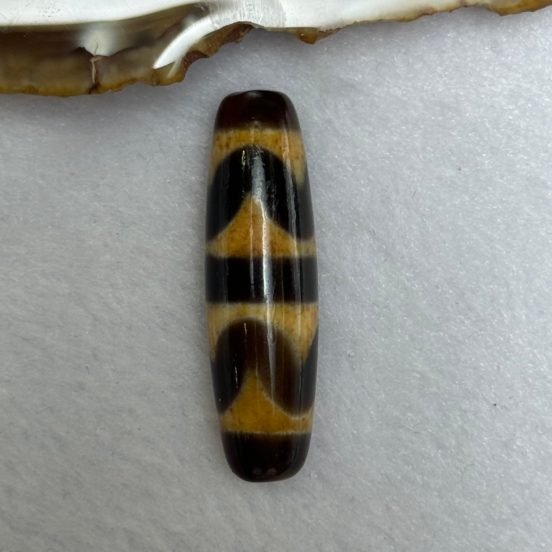 Natural Powerful Tibetan Old Oily Agate Double Tiger Tooth Daluo Dzi Bead Heavenly Master (Tian Zhu) 虎呀天诛 7.35g 38.5 by 11.2mm - Huangs Jadeite and Jewelry Pte Ltd