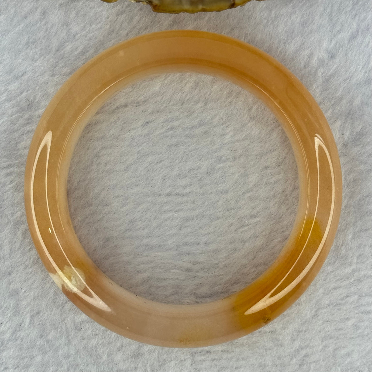 Transparent Peach Yellow Quartzite Jade Bangle 天山水沫玉手镯 43.05g Internal Diameter 48.3mm 13.3 by 9.3mm