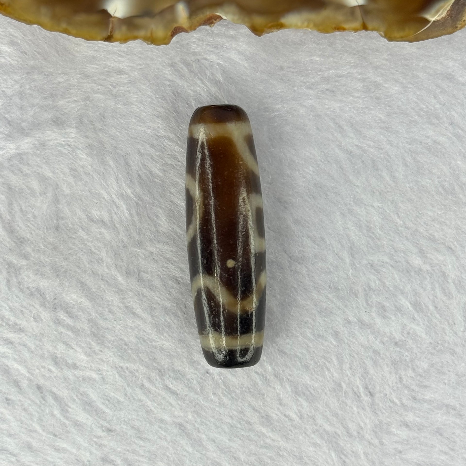 Natural Powerful Tibetan Old Oily Agate Sky Door Serenity 1 Eye Dzi Bead Heavenly Master (Tian Zhu) 一眼天诛 7.83g 38.4 by 11.6mm - Huangs Jadeite and Jewelry Pte Ltd