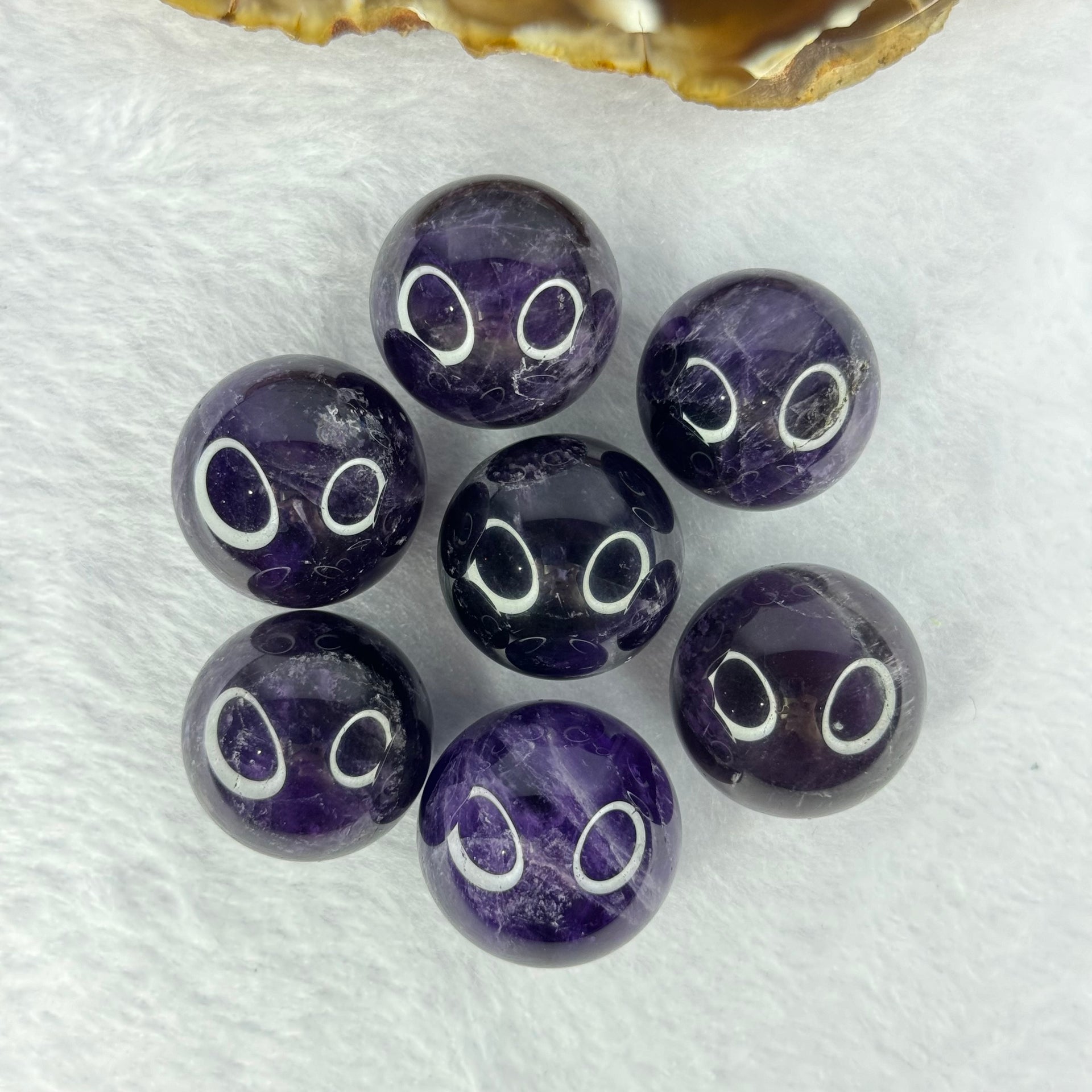 Natural Amethyst 7 Sphere Ball Set 136.81g 80.1 by 32.6mm Diameter 22.1 x 7 pcs - Huangs Jadeite and Jewelry Pte Ltd