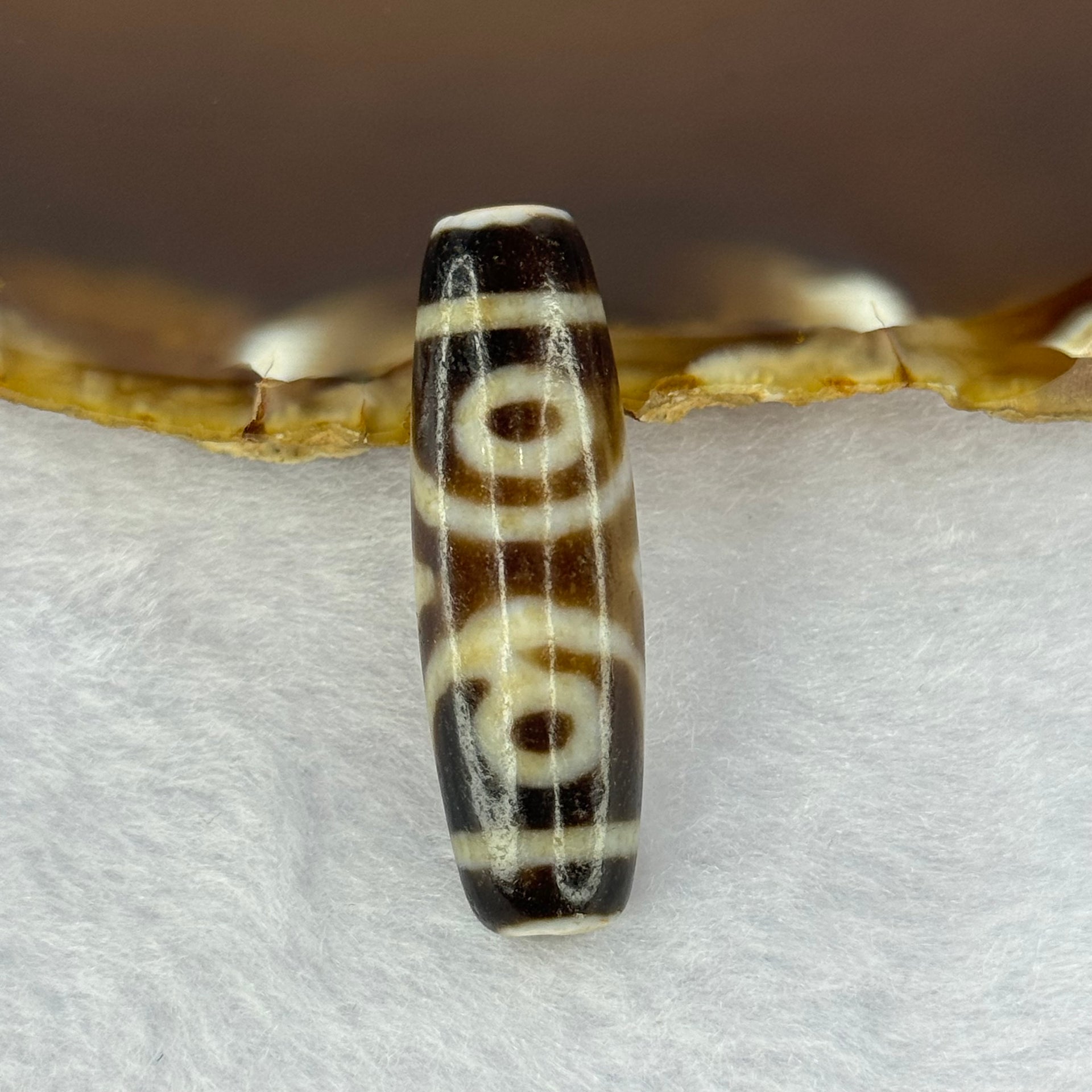 Natural Powerful Tibetan Old Oily Agate 3 Eyes Dzi Bead Heavenly Master (Tian Zhu) 三眼天诛 9.03g 39.0 by 12.3mm - Huangs Jadeite and Jewelry Pte Ltd