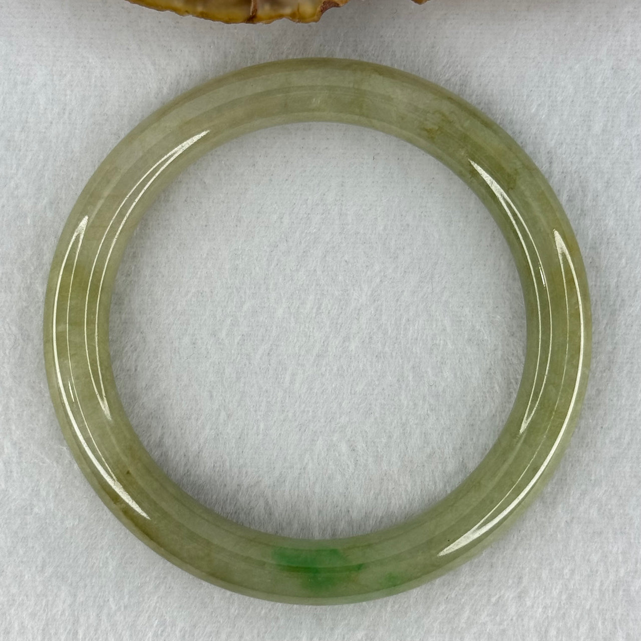 Type A Green with Brown and Emerald Green Patches Jadeite Bangle Internal Diameter 53.5mm 62.07g 9.2 by 8.6mm (Internal Lines)