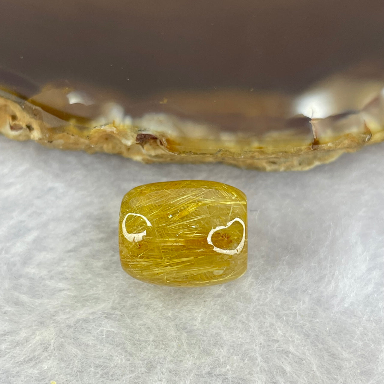 Good Grade Natural Golden Rutilated Quartz Crystal Lulu Tong Barrel 天然金顺发晶水晶露露通桶 
3.31g 13.5 by 11.9mm - Huangs Jadeite and Jewelry Pte Ltd