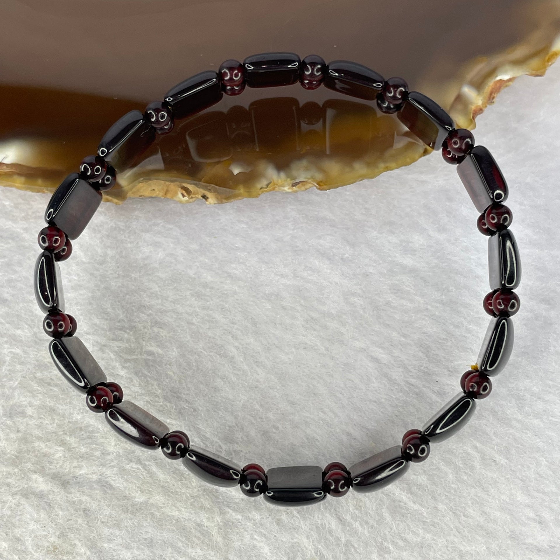 Natural Amber Bracelet 5.09g 11.8 by 3.4 mm 16 pcs - Huangs Jadeite and Jewelry Pte Ltd