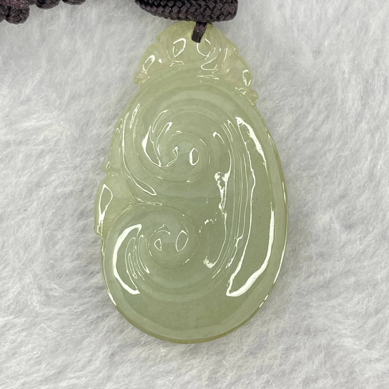 Type A  Green Jadeite Ruyi Pendent 12.13g 35.3 by 22.6 by 8.0mm