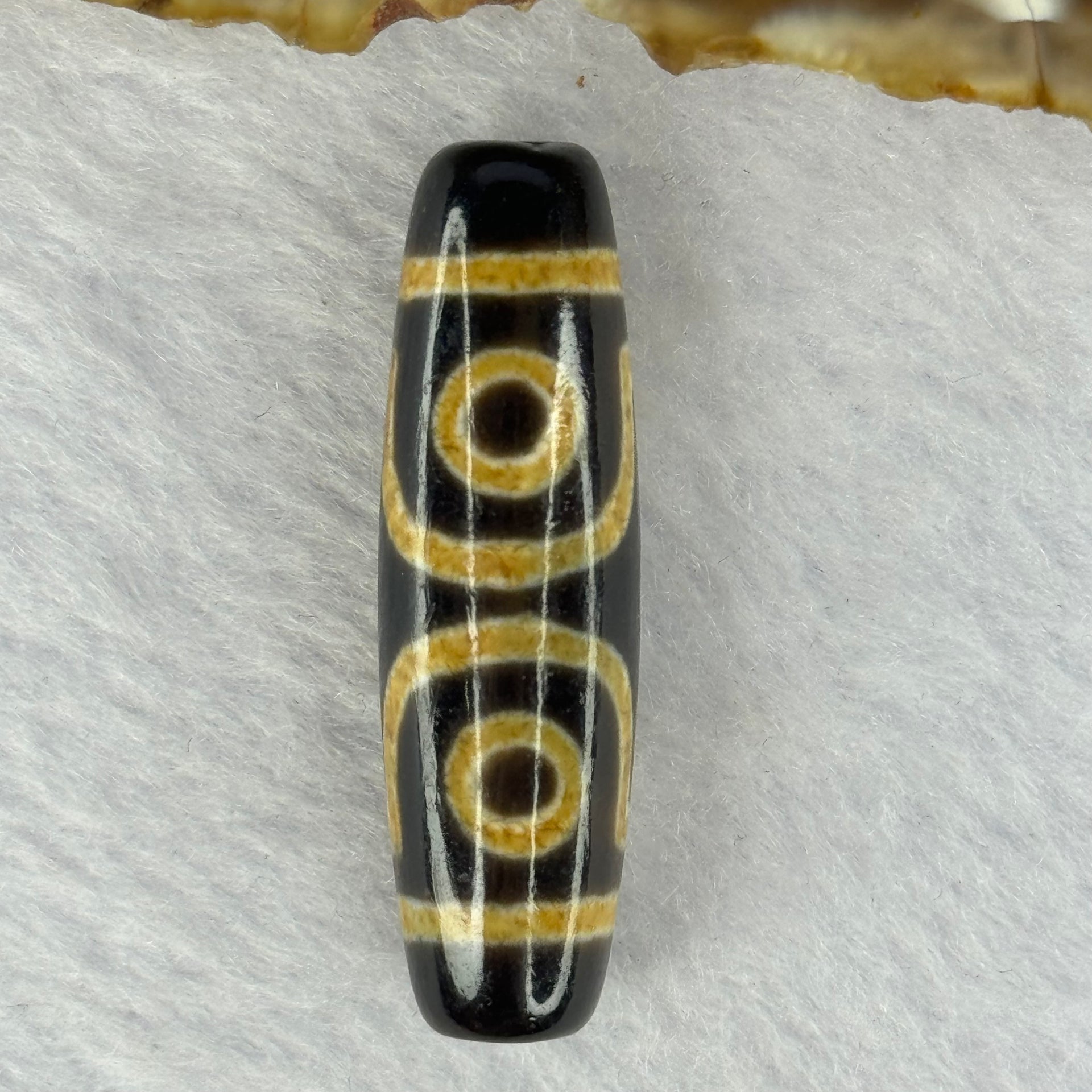 Natural Powerful Tibetan Old Oily Agate 3 Eyes Dzi Bead Heavenly Master (Tian Zhu) 三眼天诛 7.24g 37.9 by 11.2mm - Huangs Jadeite and Jewelry Pte Ltd