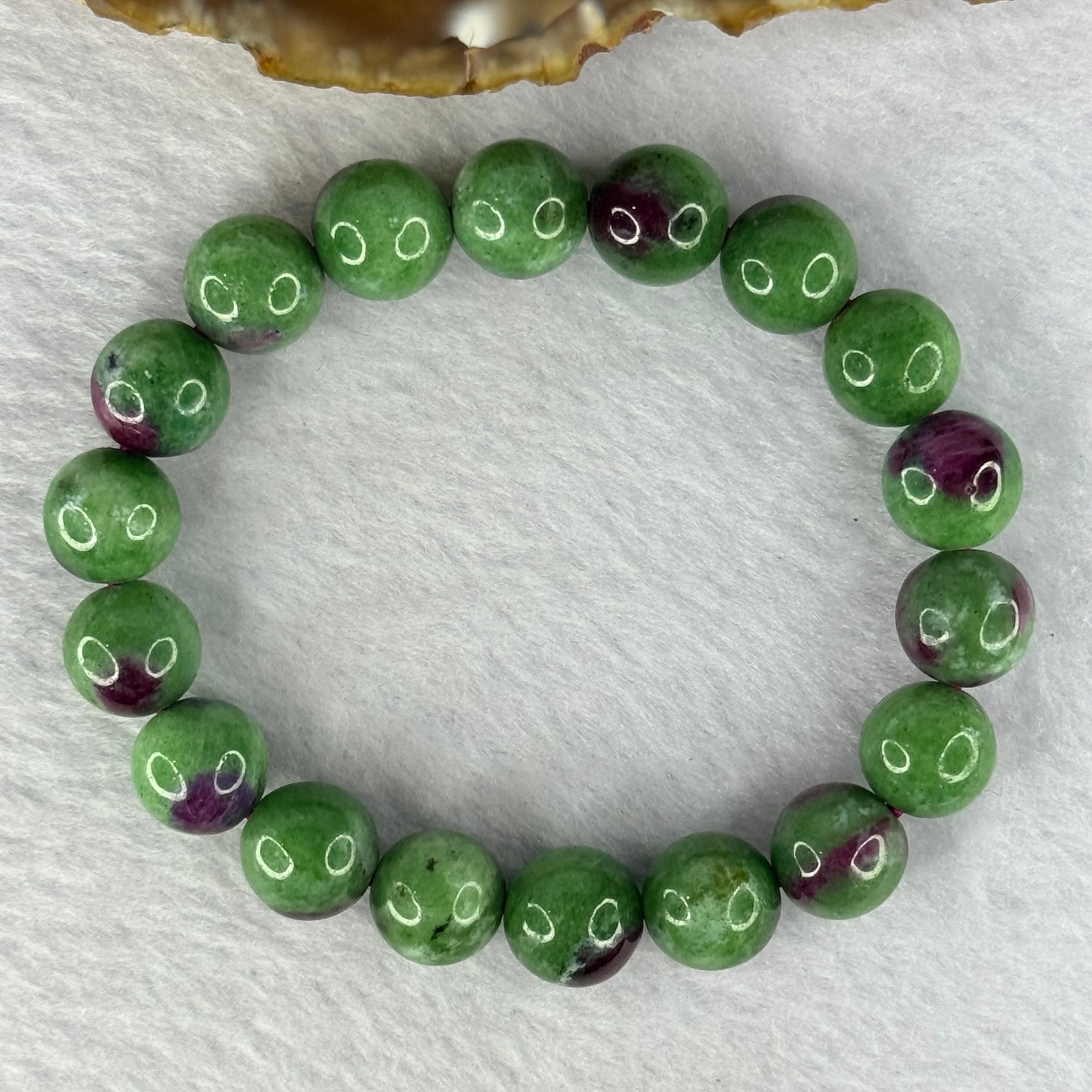 Natural Emerald And Ruby Zoisite Beads Bracelet 43.48g 17cm 11.3mm 18 Beads - Huangs Jadeite and Jewelry Pte Ltd