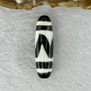 Natural Powerful Tibetan Old Oily Agate Tiger Tooth Daluo Dzi Bead Heavenly Master (Tian Zhu) 虎呀天诛 7.20g 38.0 by 11.4mm - Huangs Jadeite and Jewelry Pte Ltd