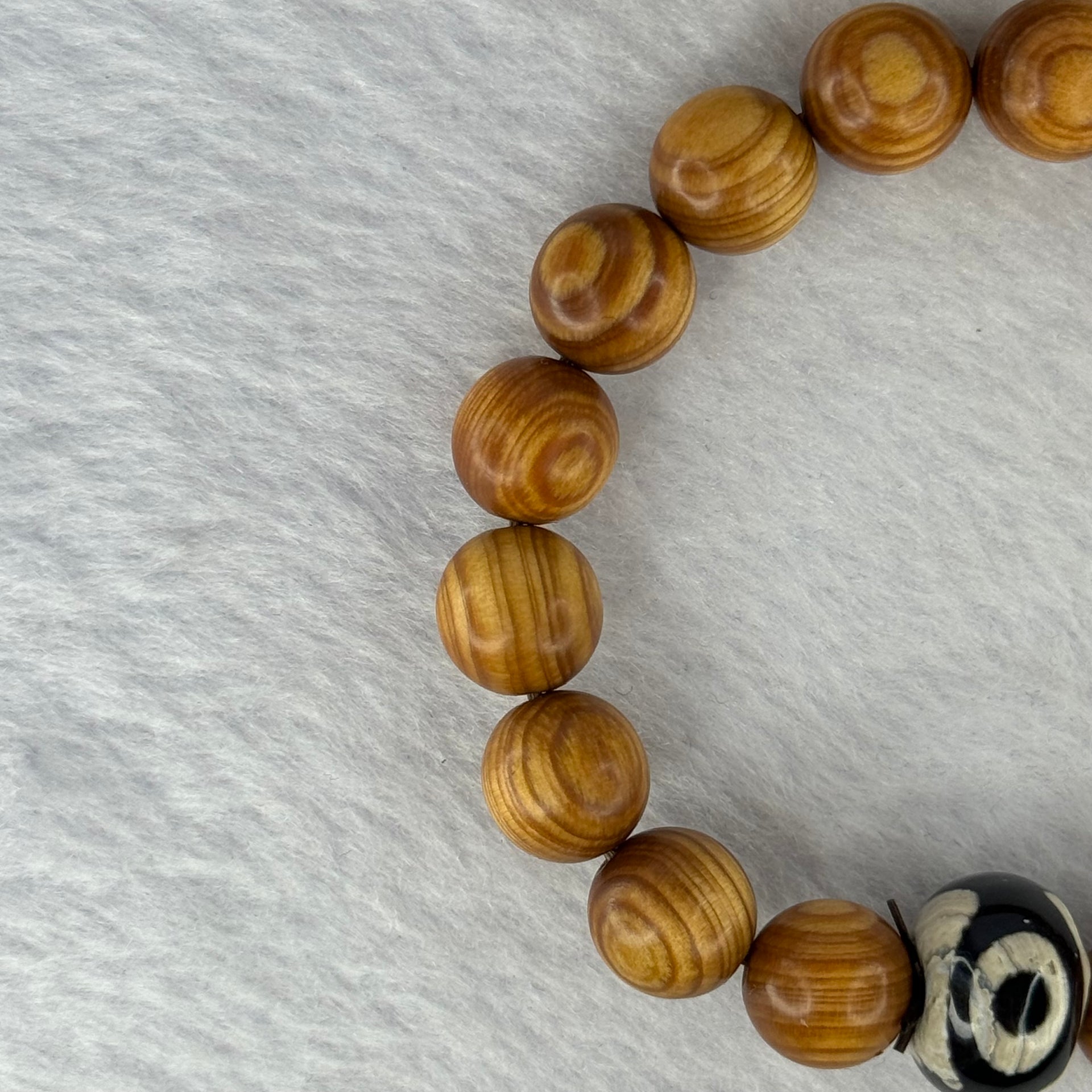 Natural Old Yabai Thuja Wood Beads With 3 Eyes Dzi Bead  Bracelet 老树崖柏三眼天珠手链 11.61g 16.5mm 10.2mm 18 Beads/ 14.1 by 11.0mm 1 Bead - Huangs Jadeite and Jewelry Pte Ltd