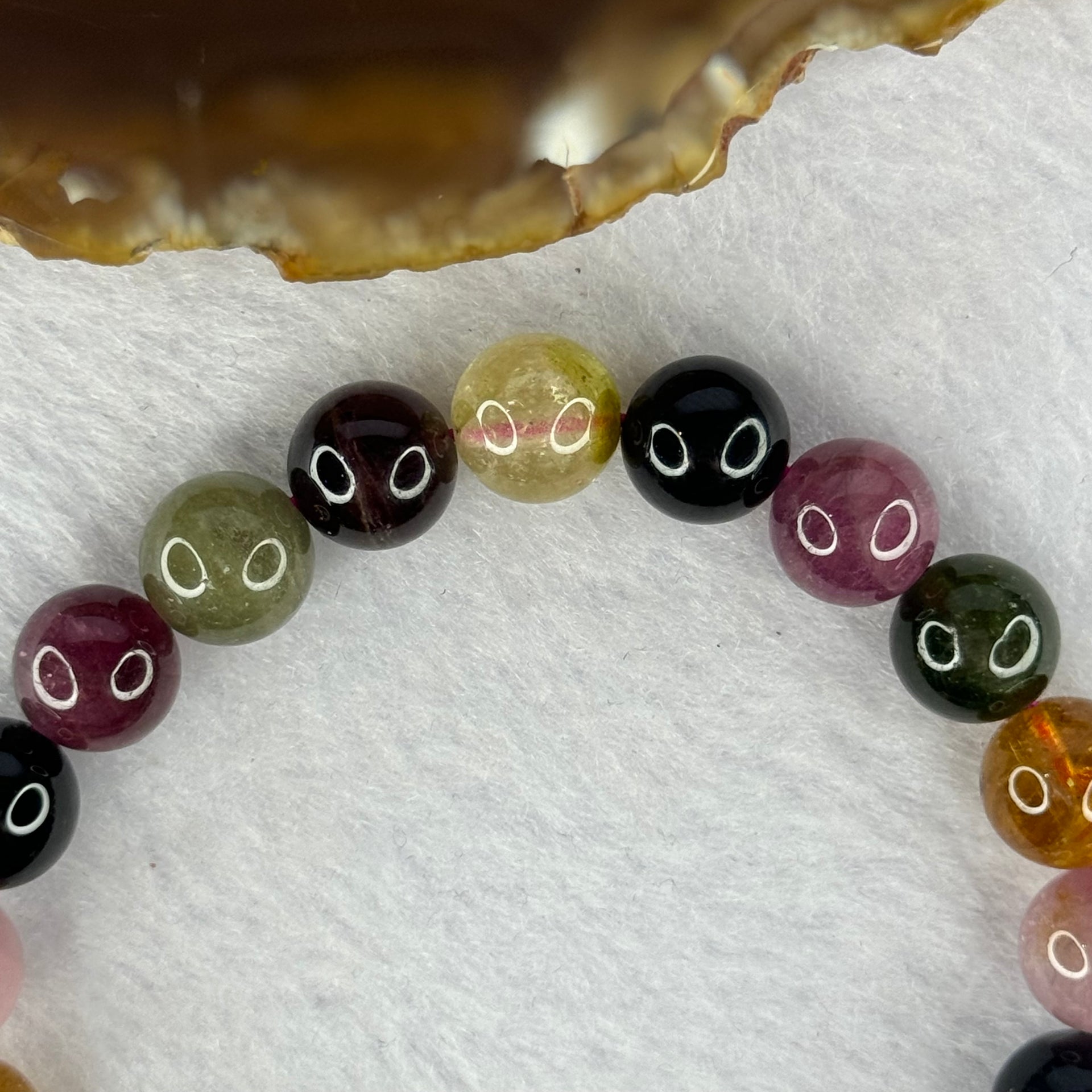 Good Grade Natural Tourmaline Beads Bracelet 好的天然碧玺珠手链 26.92g 16.5cm 10.1mm 20 Beads - Huangs Jadeite and Jewelry Pte Ltd