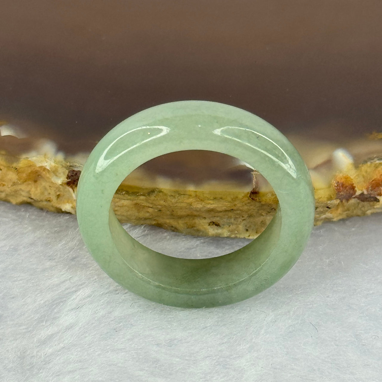 Type A Medium Green Jadeite Ring 3.65g 5.9 by 3.7mm US7 HK15.5