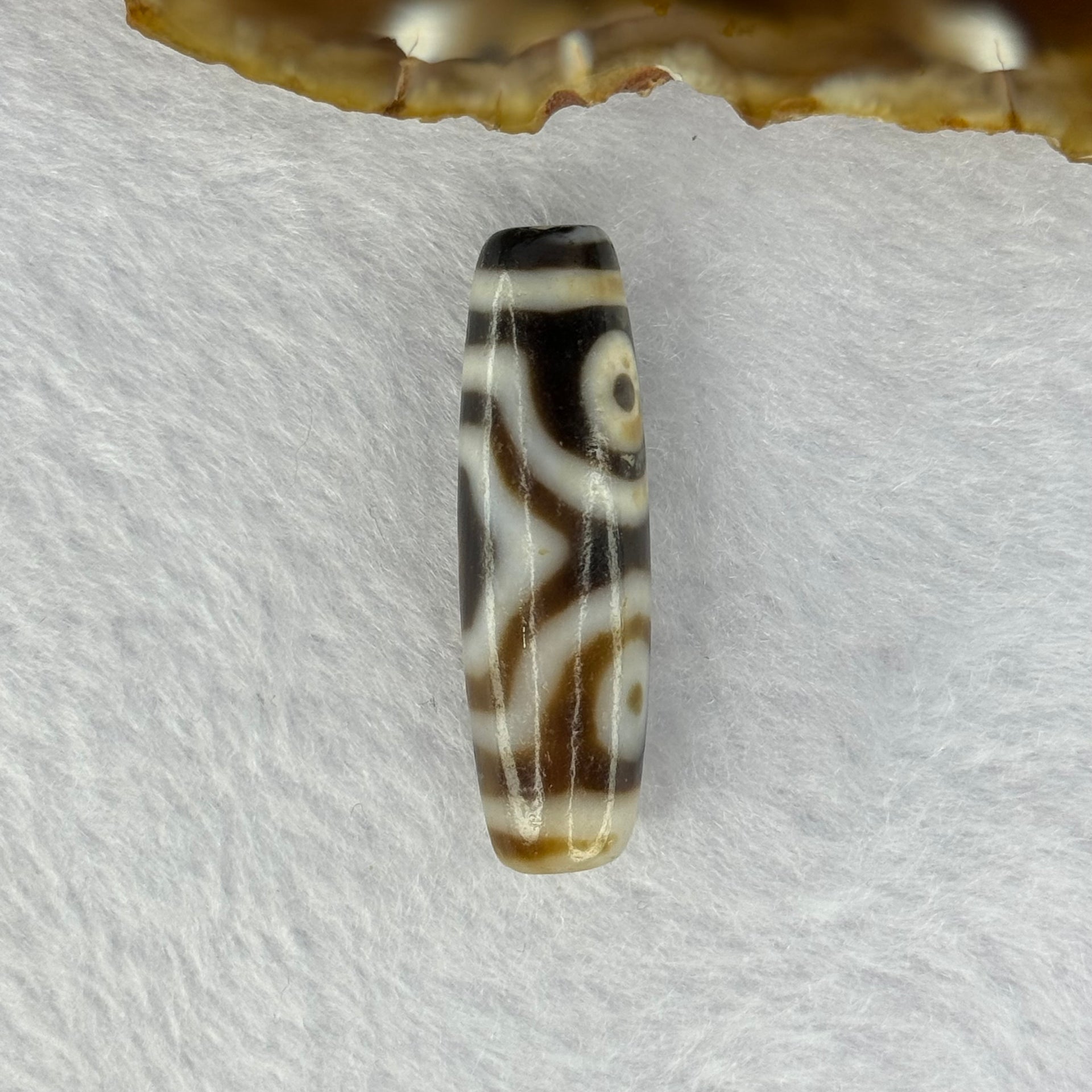 Natural Powerful Tibetan Old Oily Agate 3 Eyes Dzi Bead Heavenly Master (Tian Zhu) 三眼天诛 8.13g 38.7 by 11.7mm - Huangs Jadeite and Jewelry Pte Ltd