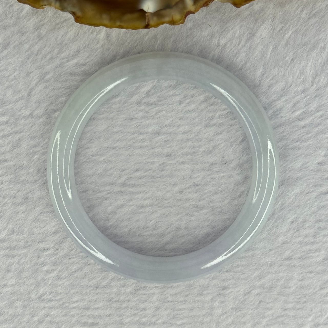 Type A Lavender Jadeite Bangle 16.46g Internal Diameter 42.1mm 6.5 by 6.4mm (Close to Perfect)