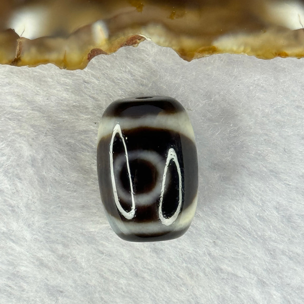 Natural Powerful Tibetan Old Oily Agate 2 Eyes Dzi Bead Heavenly Master (Tian Zhu) 二眼天诛 4.73g 18.0 by 12.9mm - Huangs Jadeite and Jewelry Pte Ltd