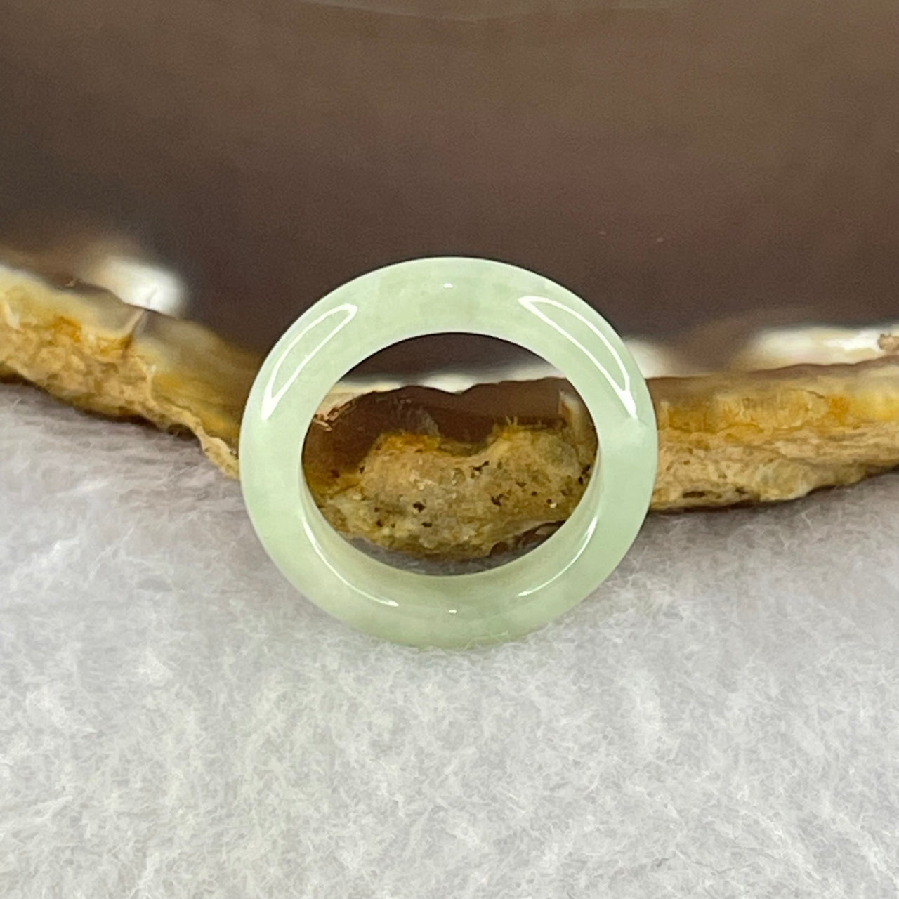 Type A Semi Icy Green Jadeite Ring 2.04g 4.5 by 3.5mm US4.3 HK9 (Internal Line)