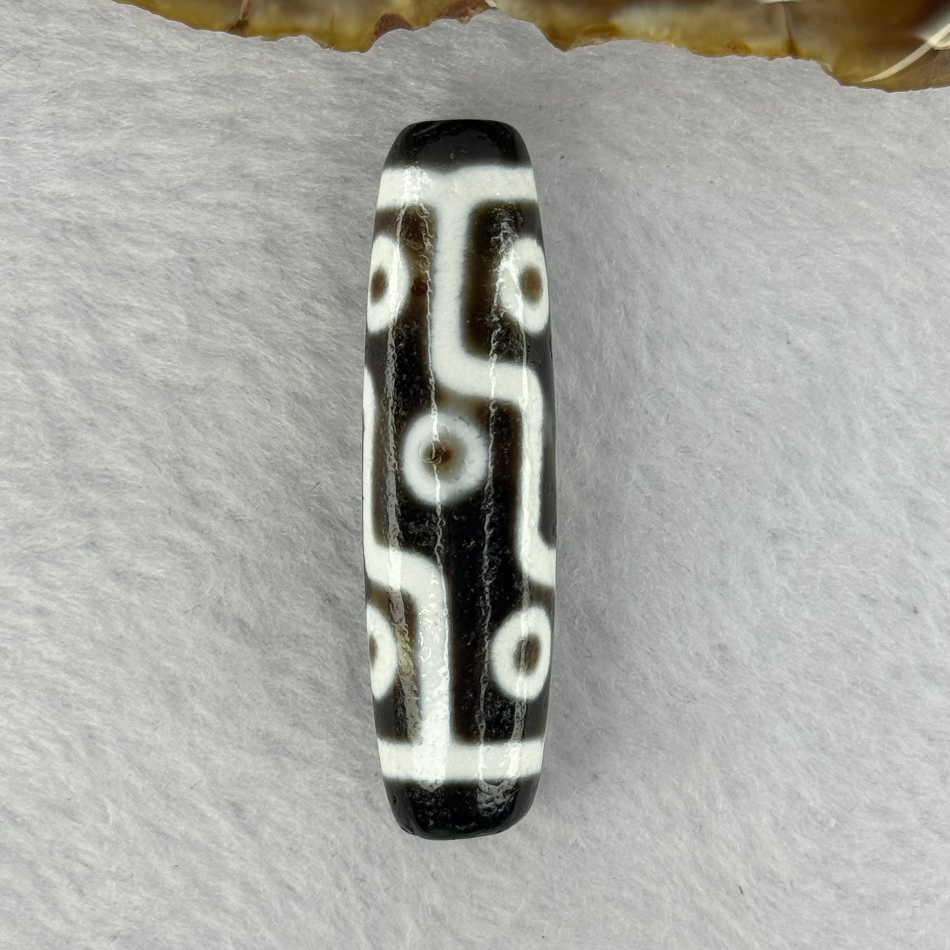 Natural Powerful Tibetan Old Oily Agate 9 Eyes Dzi Bead Heavenly Master (Tian Zhu) 九眼天诛 12.68g 48.3 by 13.1mm - Huangs Jadeite and Jewelry Pte Ltd