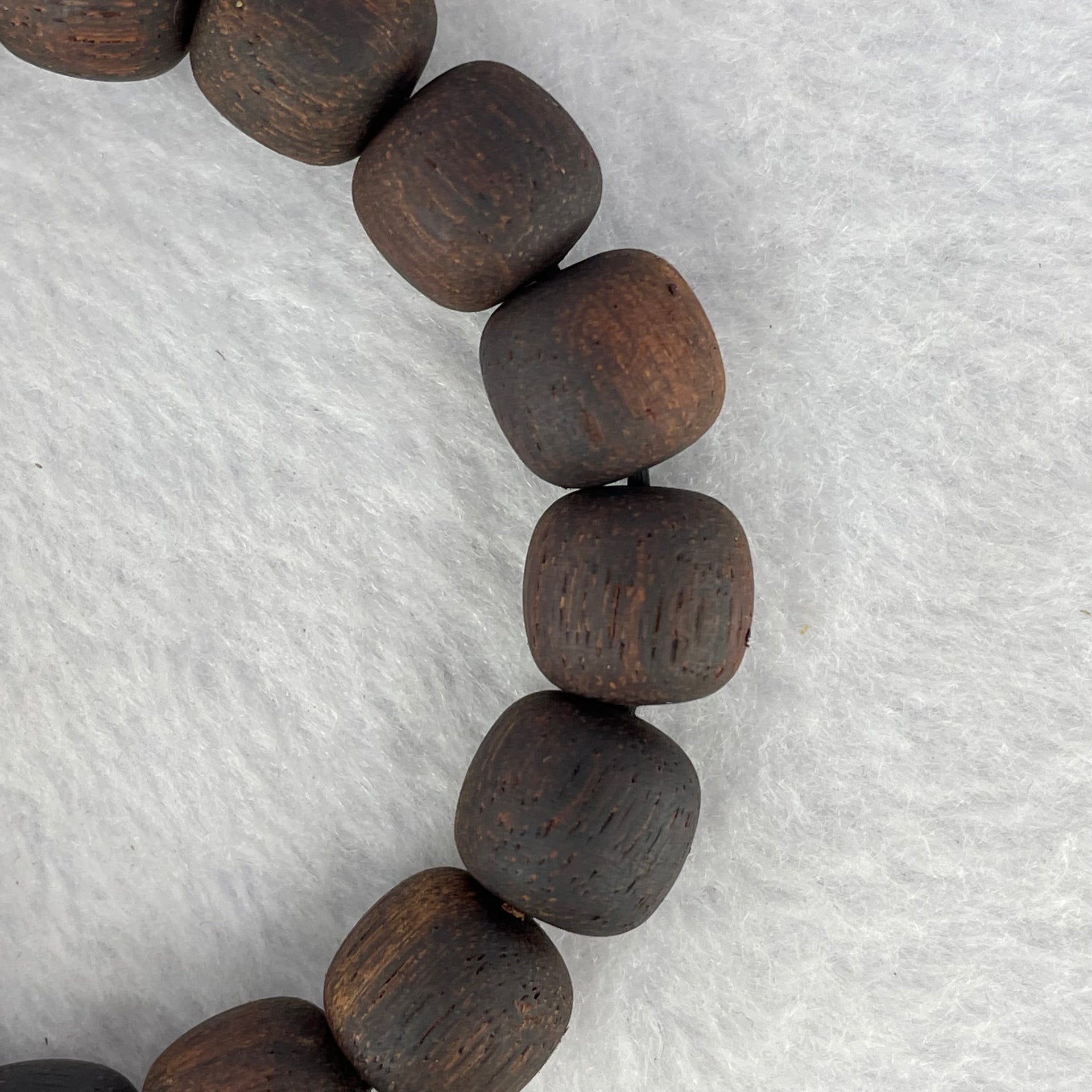 Natural Wild Hainan Jiang Zhen Xiang ( Acronychia Pedunculata) Beads Bracelet (Sinking Type) 天然野生海南降真香珠手链 20.75g 19cm / 13.3 mm 17 Beads - Huangs Jadeite and Jewelry Pte Ltd