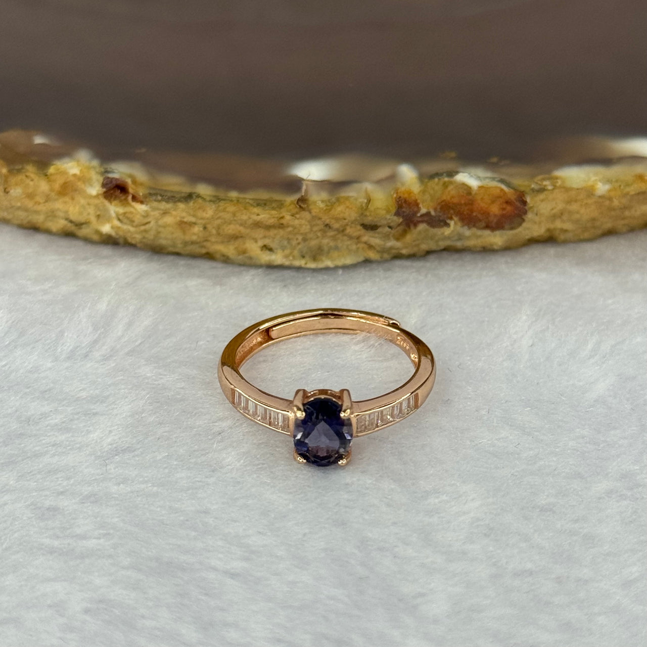 Natural Blue Sapphire in 925 Sliver Rose Gold Color Ring (Adjustable Size) 1.69g 6.7 by 4.9 by 3.5mm - Huangs Jadeite and Jewelry Pte Ltd