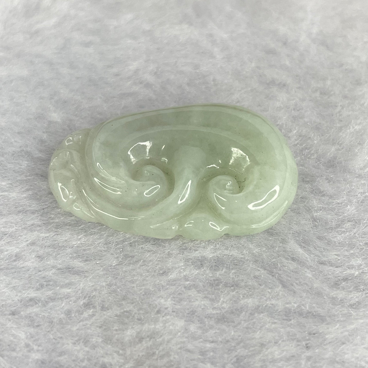 Type A Jelly Green with Faint Green Jadeite Ruyi 如意 6.13g 30.4 by 18.5 by 6.0mm - Huangs Jadeite and Jewelry Pte Ltd