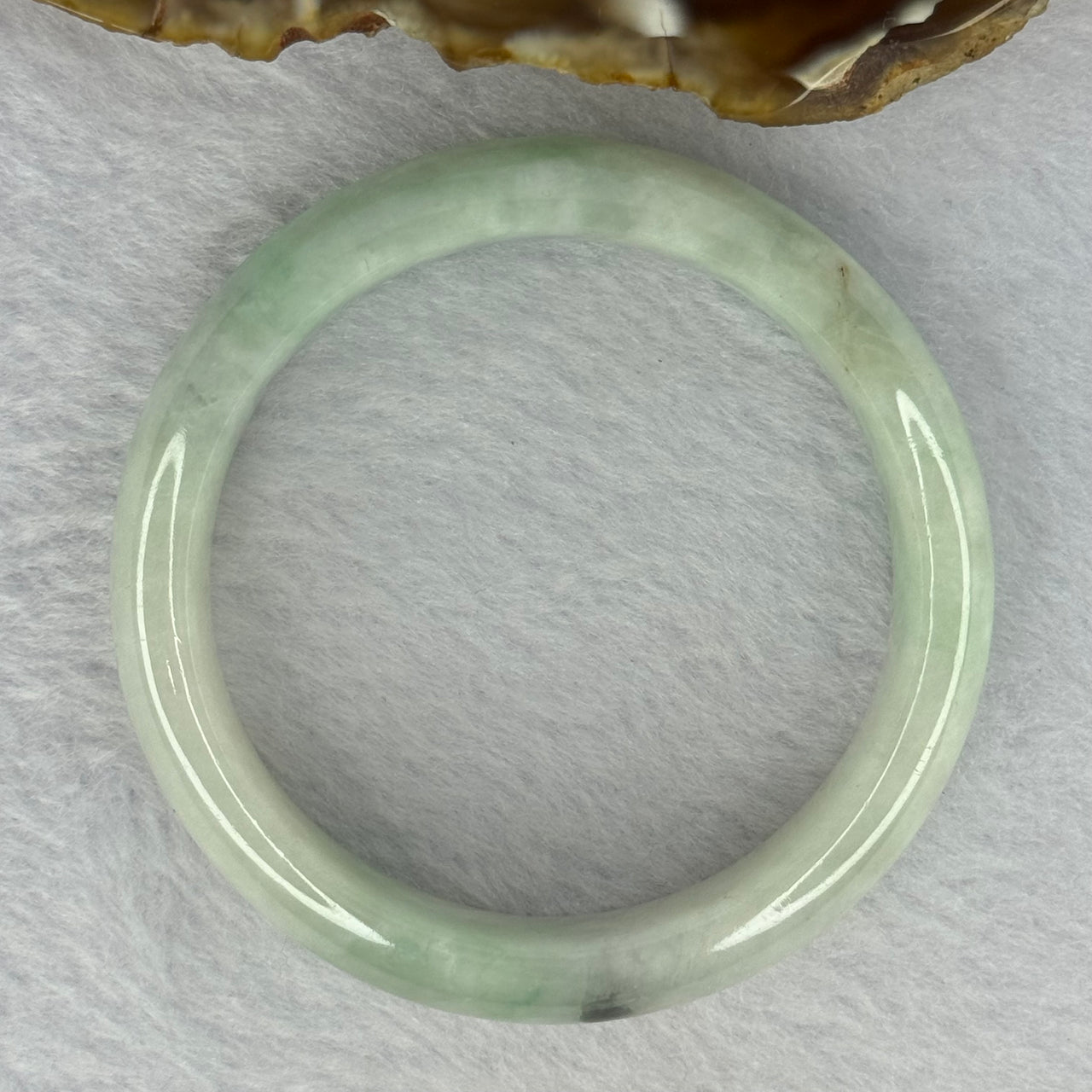 Type A Green With Grey Patch Jadeite Bangle 40.11g Internal Diameter 49.0mm 12.6 by 7.3mm (External Line)