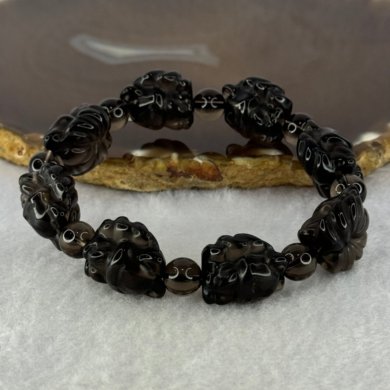 Obsidian 9 Tail Fox and Beads Bracelet 41.07g 16.5cm 18.3 by 18.1 by 13.0mm 8pcs 8.3mm 8 Beads