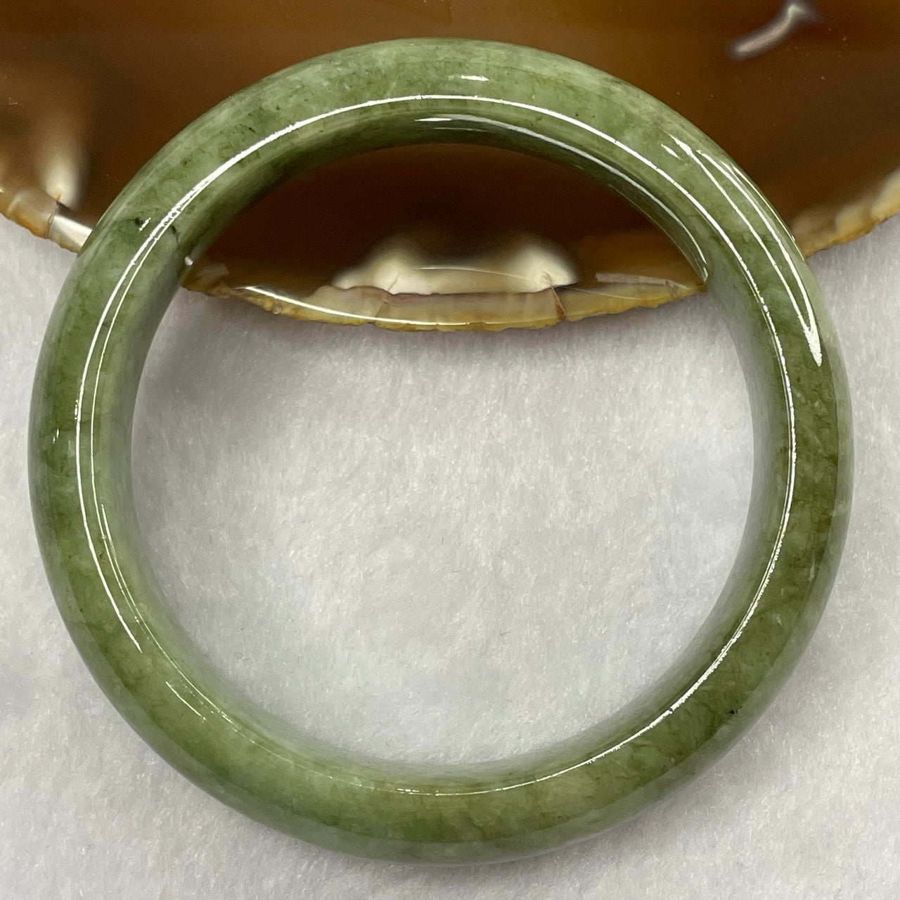 Type A Oily Green Jade Jadeite Bangle 69.19g inner Dia 57.1mm 15.1 by 8.7mm - Huangs Jadeite and Jewelry Pte Ltd