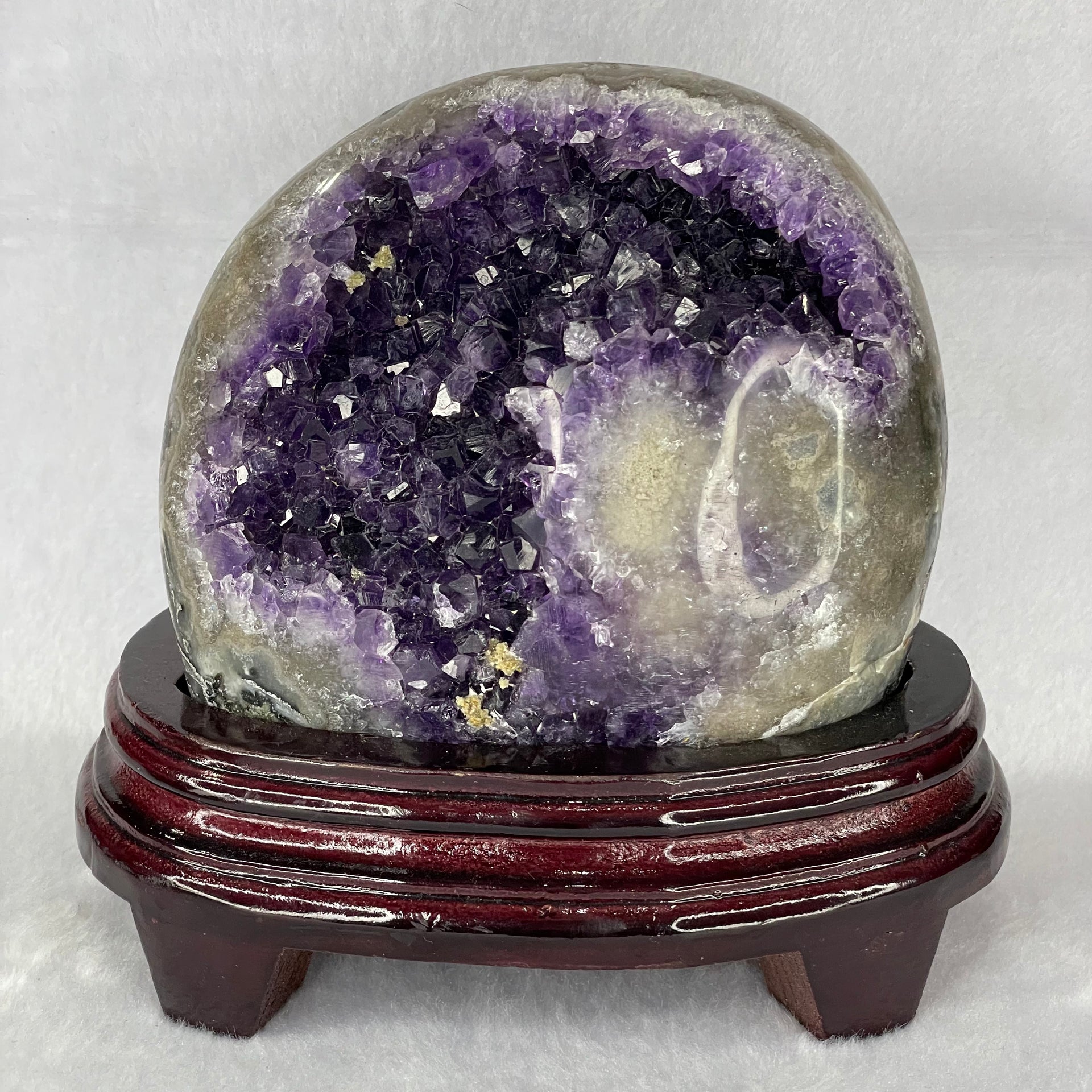 Natural Uruguay Amethyst Display 1865.0g 165.0 by 118.6 by 158.0mm - Huangs Jadeite and Jewelry Pte Ltd