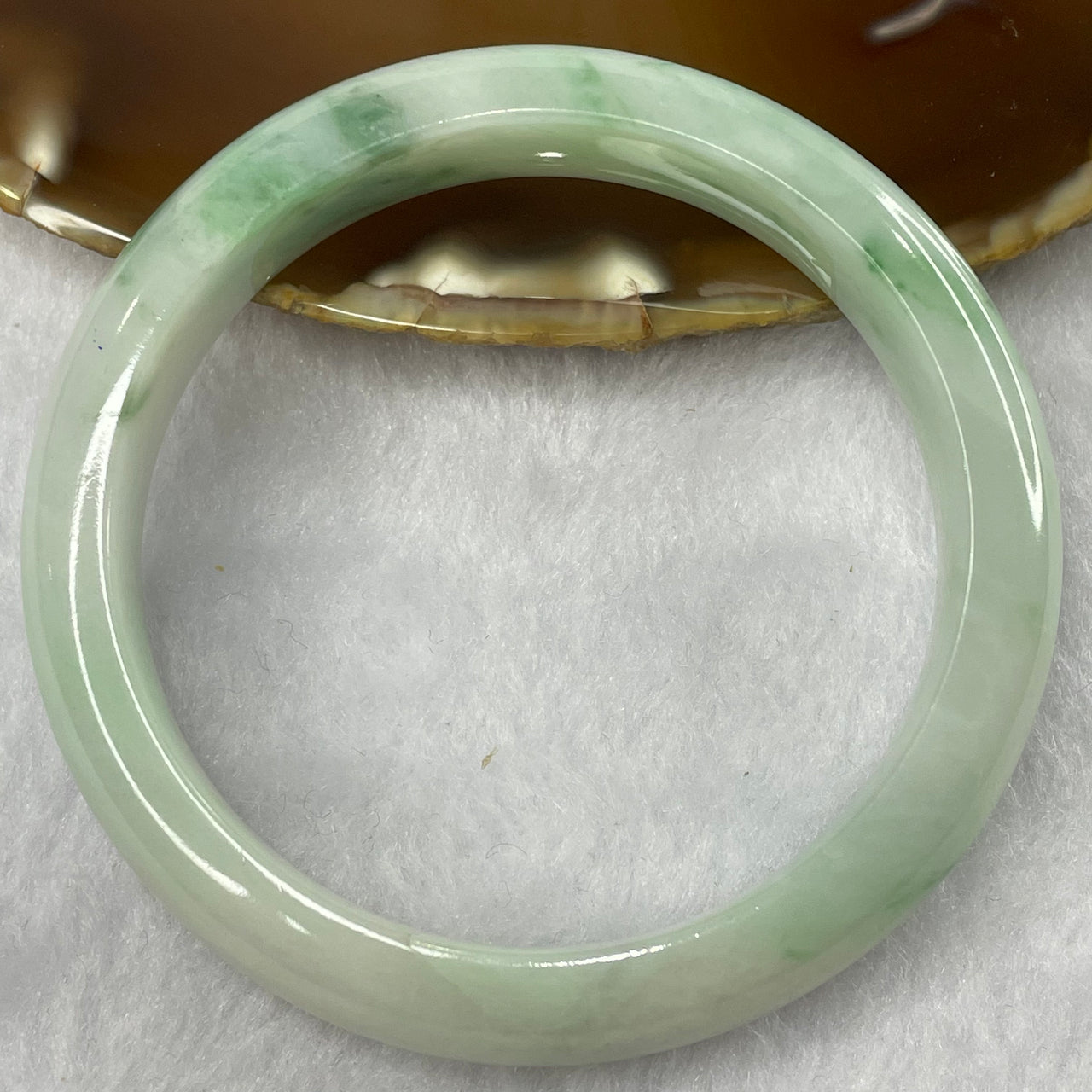 Type A Green Piao hua Jade Jadeite Bangle 55.23g inner Dia 58.0mm 12.0 by 8.0mm (Slight External Rough) - Huangs Jadeite and Jewelry Pte Ltd