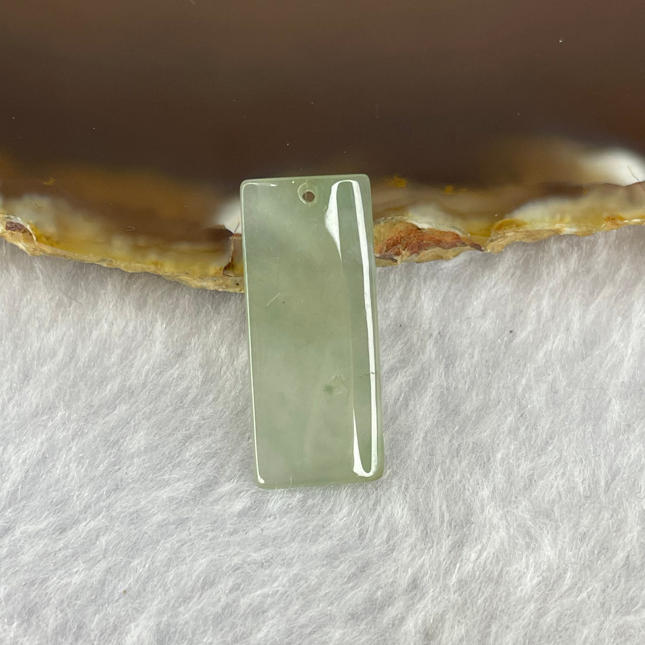 High ICY Type A Green Jadeite Wu Shi Pai 2.16g 25.6 by 10.8 by 3.1mm - Huangs Jadeite and Jewelry Pte Ltd