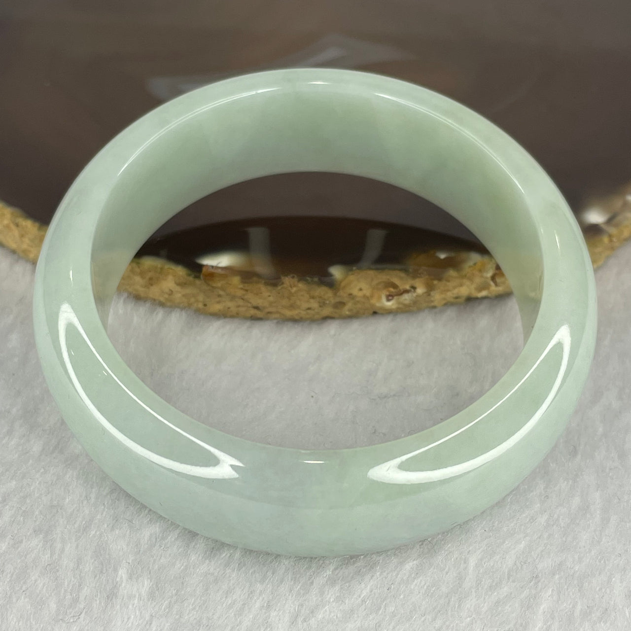 Type A Light Apple Green Bangle (Close to Perfect) 89.39g Inner Dia 58.8mm 18.9 by 8.5mm - Huangs Jadeite and Jewelry Pte Ltd