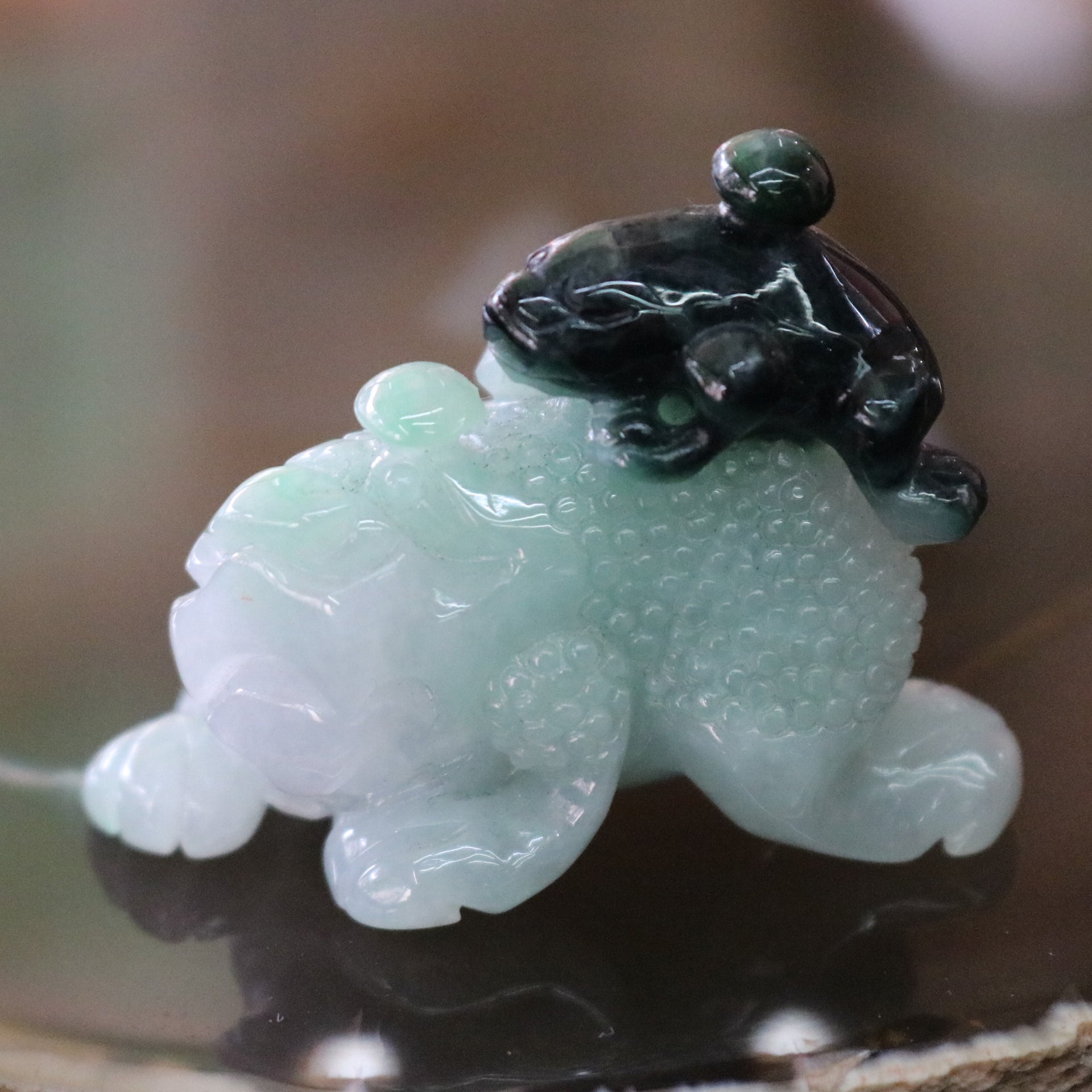 Type A Burmese Jade Jadeite Chan Chu - 47.77g L48.4 D26.2 W36.7mm - Huangs Jadeite and Jewelry Pte Ltd