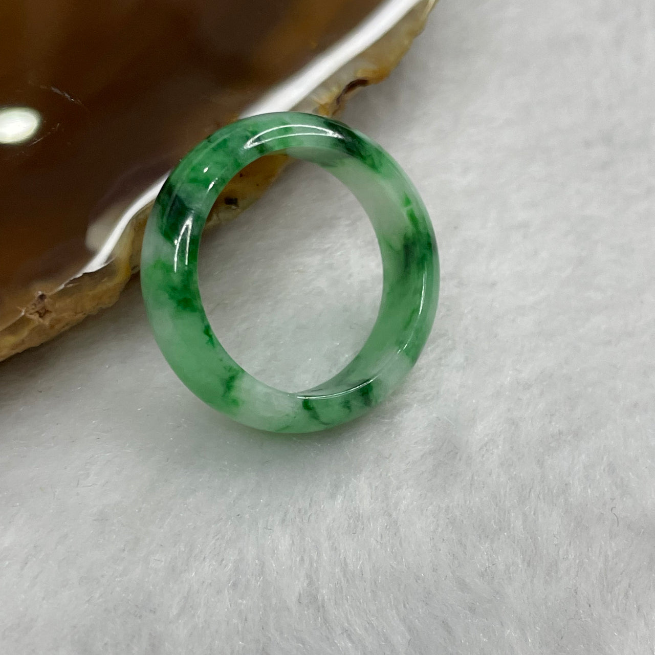 Type A Spicy Green Piao Hua Jade Jadeite Ring - 3.09g US 7.75 HK 17 Inner Diameter 18.1mm Thickness 6.3 by 3.1mm - Huangs Jadeite and Jewelry Pte Ltd