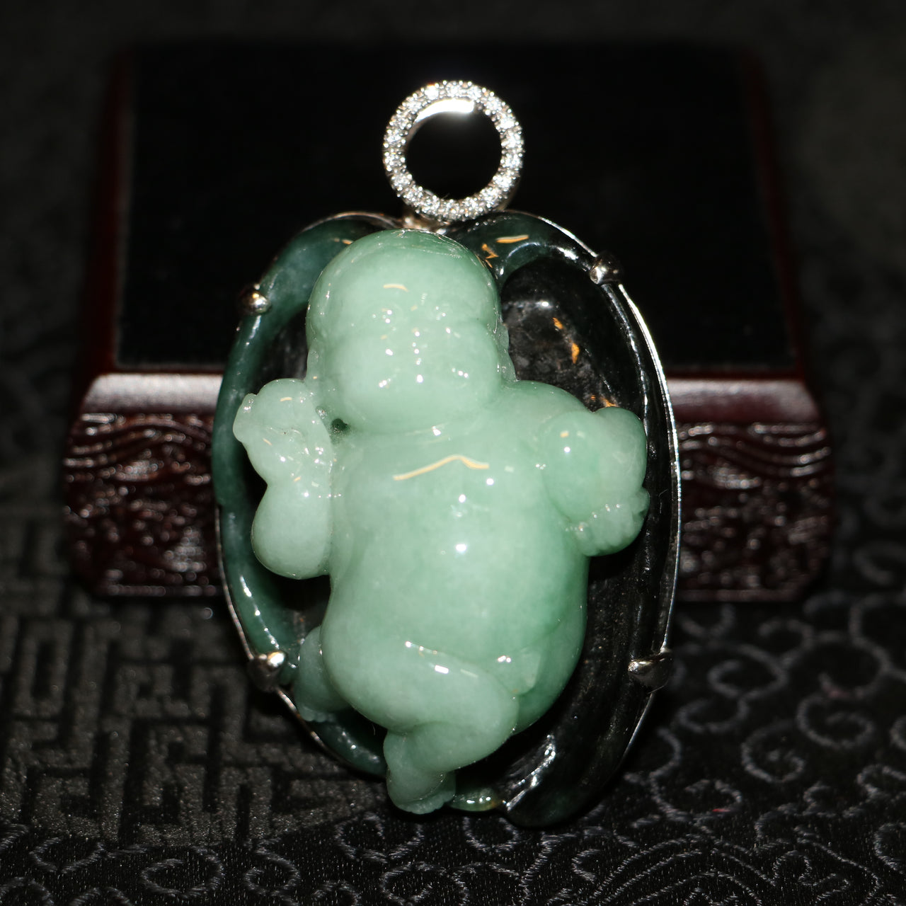 Type A Burmese Jade Jadeite Cupid Angel In 18k White Gold and Diamonds with NGI Cert - 87.23g L63.0 W40.0 D28.0mm - Huangs Jadeite and Jewelry Pte Ltd