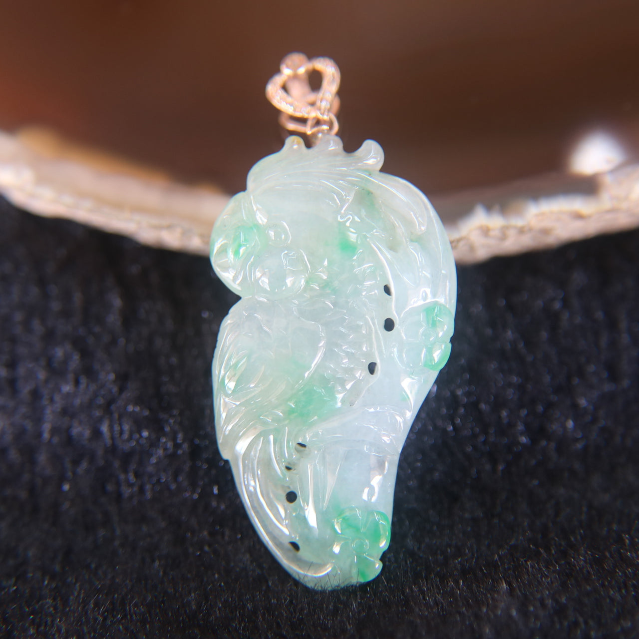 Type A Icy Parrot Jade Jadeite Pendant set in 18k 750 Rose gold - Huangs Jadeite and Jewelry Pte Ltd