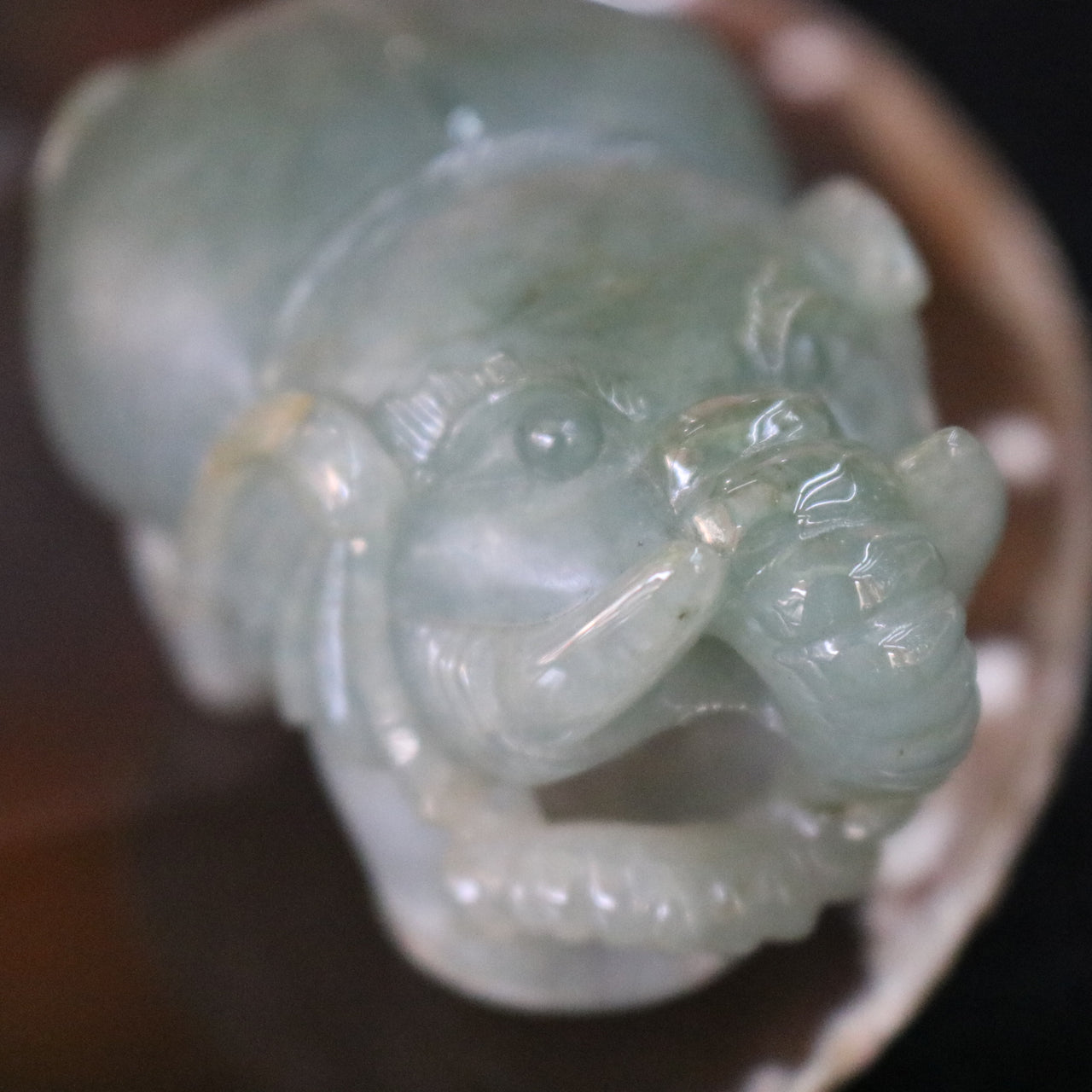 Type A Burmese Jade Jadeite Elephant - 141.88g L39.6 W63.8 D35.3mm - Huangs Jadeite and Jewelry Pte Ltd