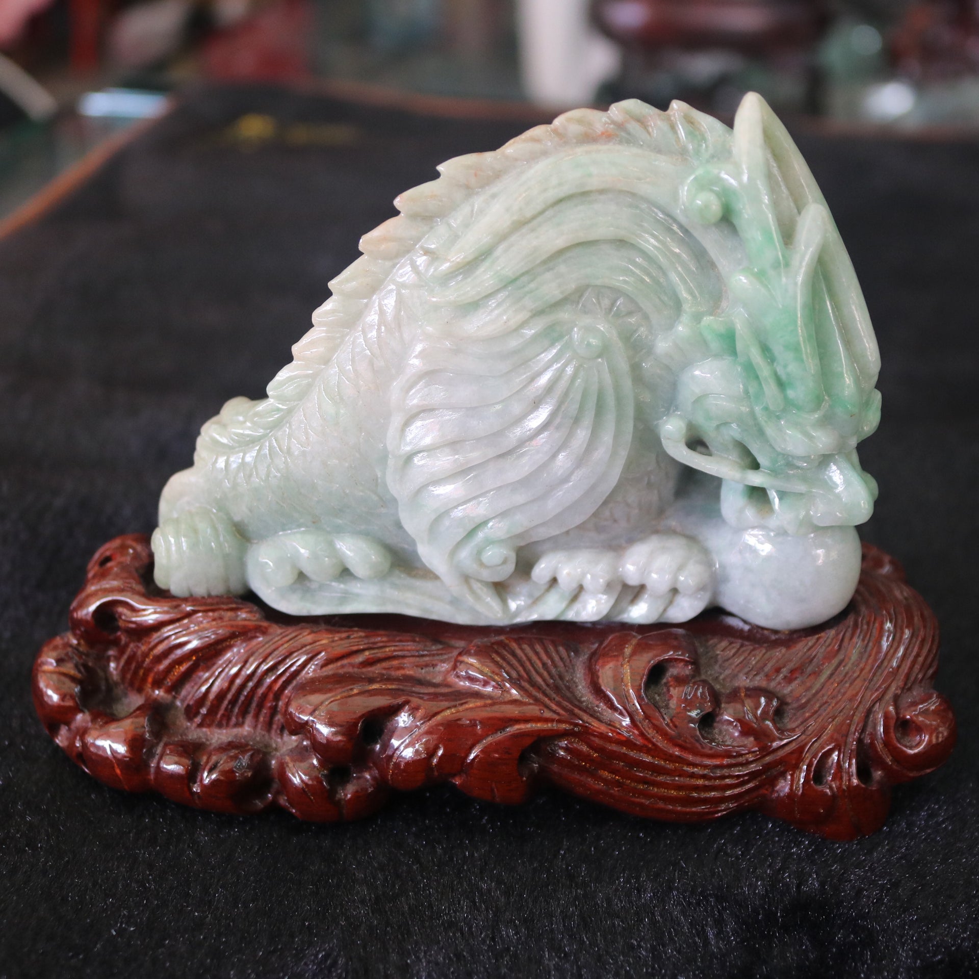 Type A Burmese Jade Jadeite Dragon Display - 498.32g L116.0 W85.0 D36.0mm - Huangs Jadeite and Jewelry Pte Ltd