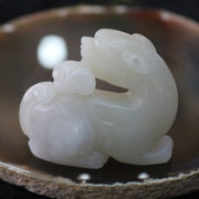 Natural Nephrite Beast Display - 85.43g L59.0 W48.0 D22.8mm - Huangs Jadeite and Jewelry Pte Ltd