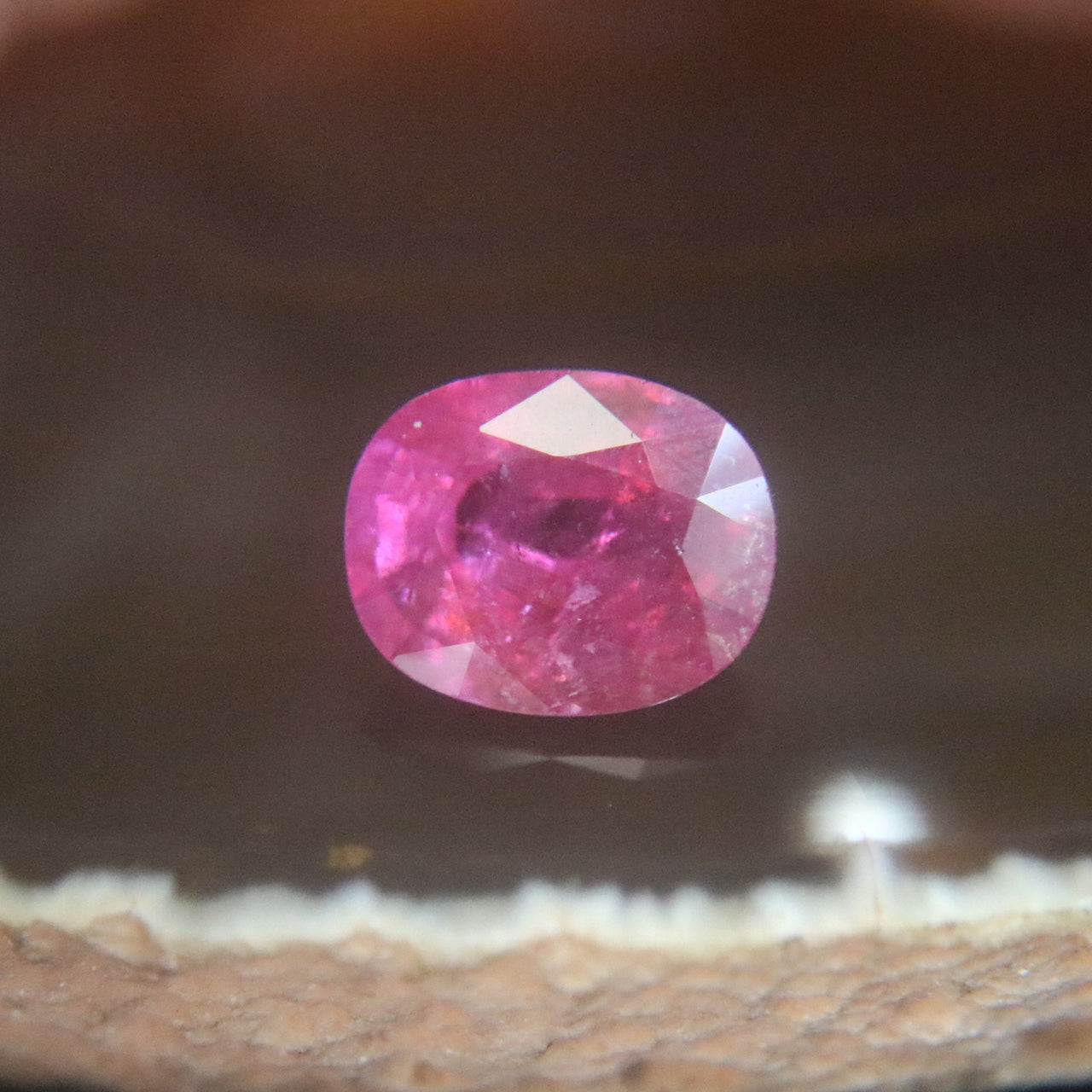 Natural Faceted Rubellite - 5.60 cts L12.3 W9.8 D6.6mm - Huangs Jadeite and Jewelry Pte Ltd