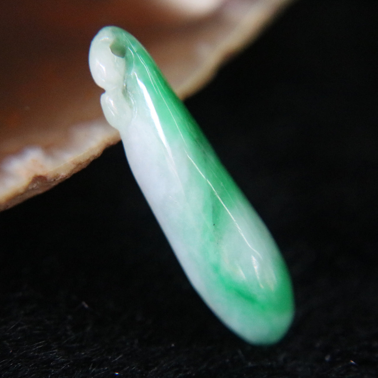 Type A Burmese Jade Jadeite Melon - 1.33g L23.8 D6.2 D5.0mm - Huangs Jadeite and Jewelry Pte Ltd