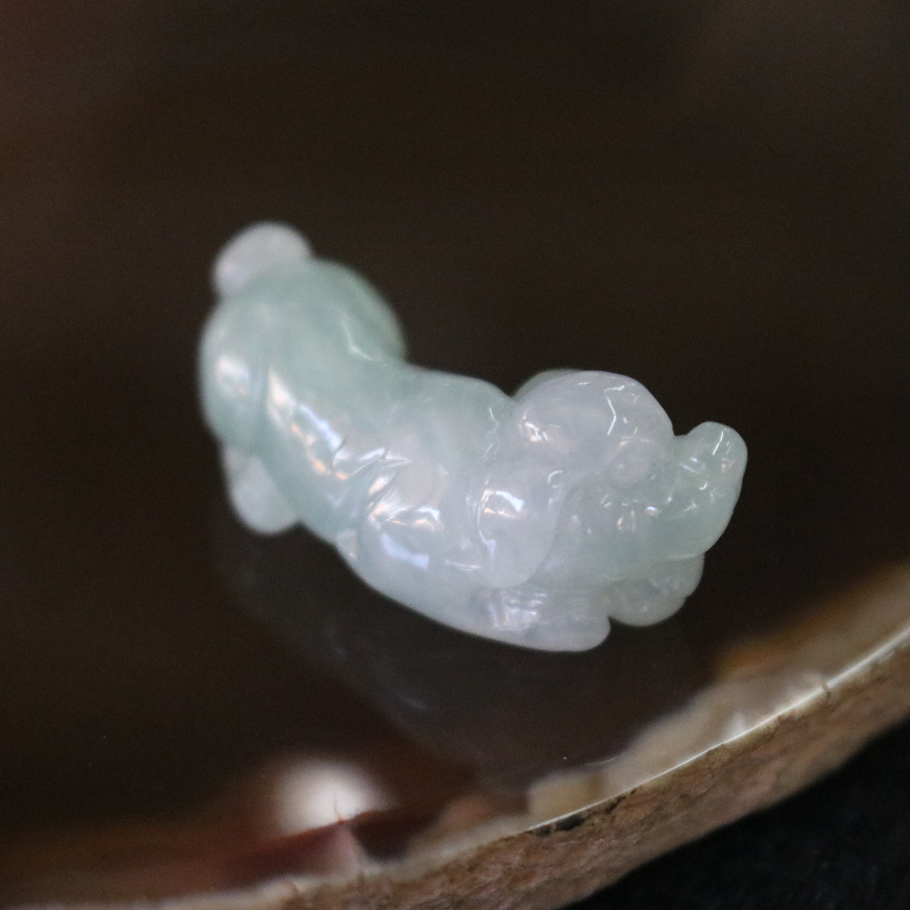 Type A Burmese Jade Jadeite Dog - 6.52g L29.6 W11.1 D12.3mm - Huangs Jadeite and Jewelry Pte Ltd