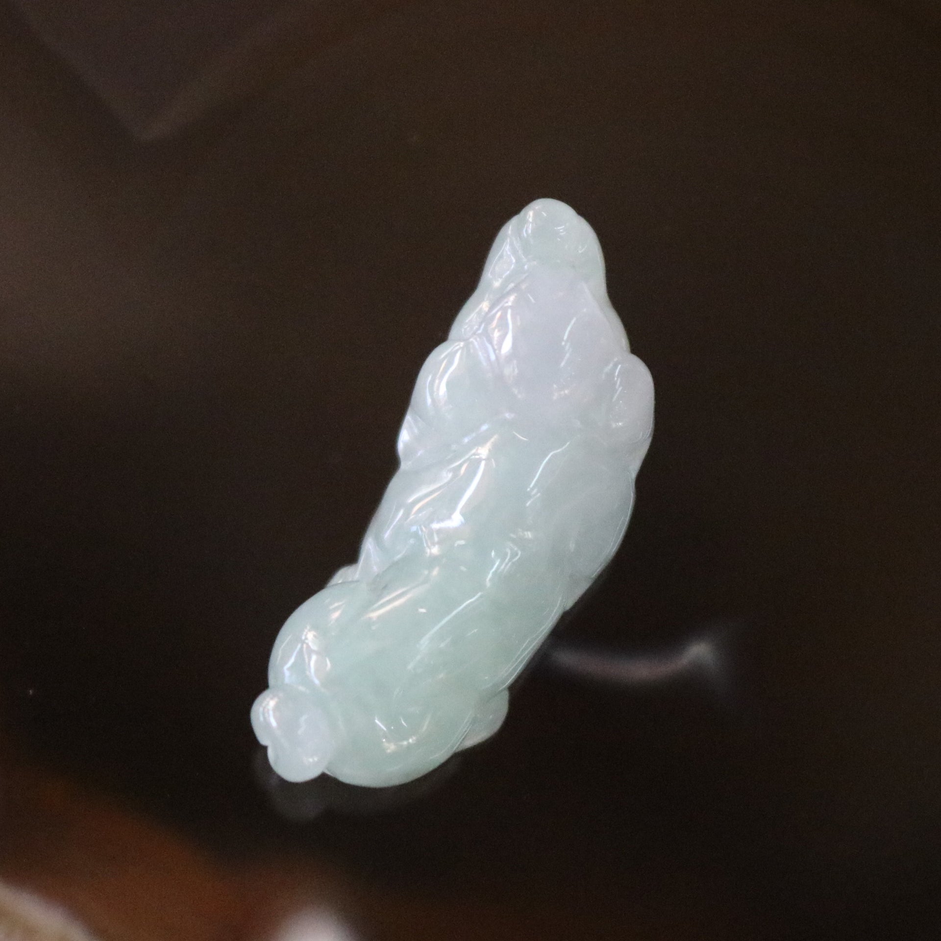 Type A Burmese Jade Jadeite Dog - 6.52g L29.6 W11.1 D12.3mm - Huangs Jadeite and Jewelry Pte Ltd