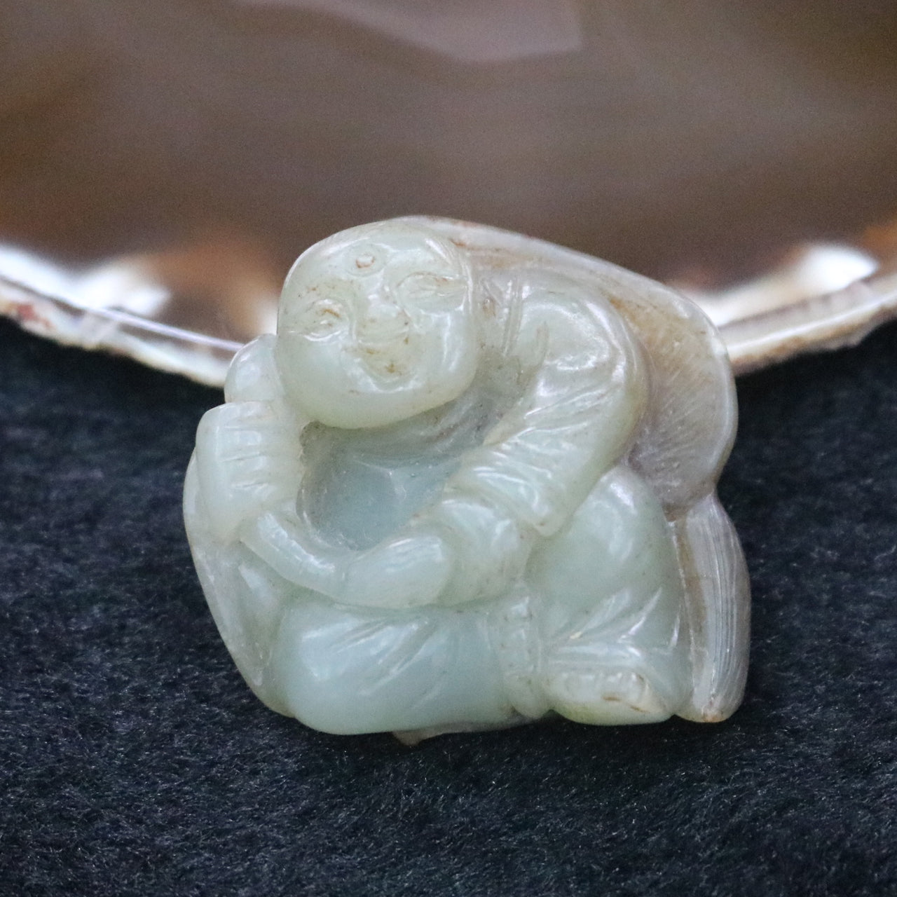 Natural Vintage Nephrite Monk with a Fan Display - 52.77g L41.9 W44.7 D20.8mm - Huangs Jadeite and Jewelry Pte Ltd