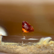 Natural Orange Red Garnet Crystal Stone for Setting - 1.00ct 5.6 by 5.6 by 3.8mm - Huangs Jadeite and Jewelry Pte Ltd