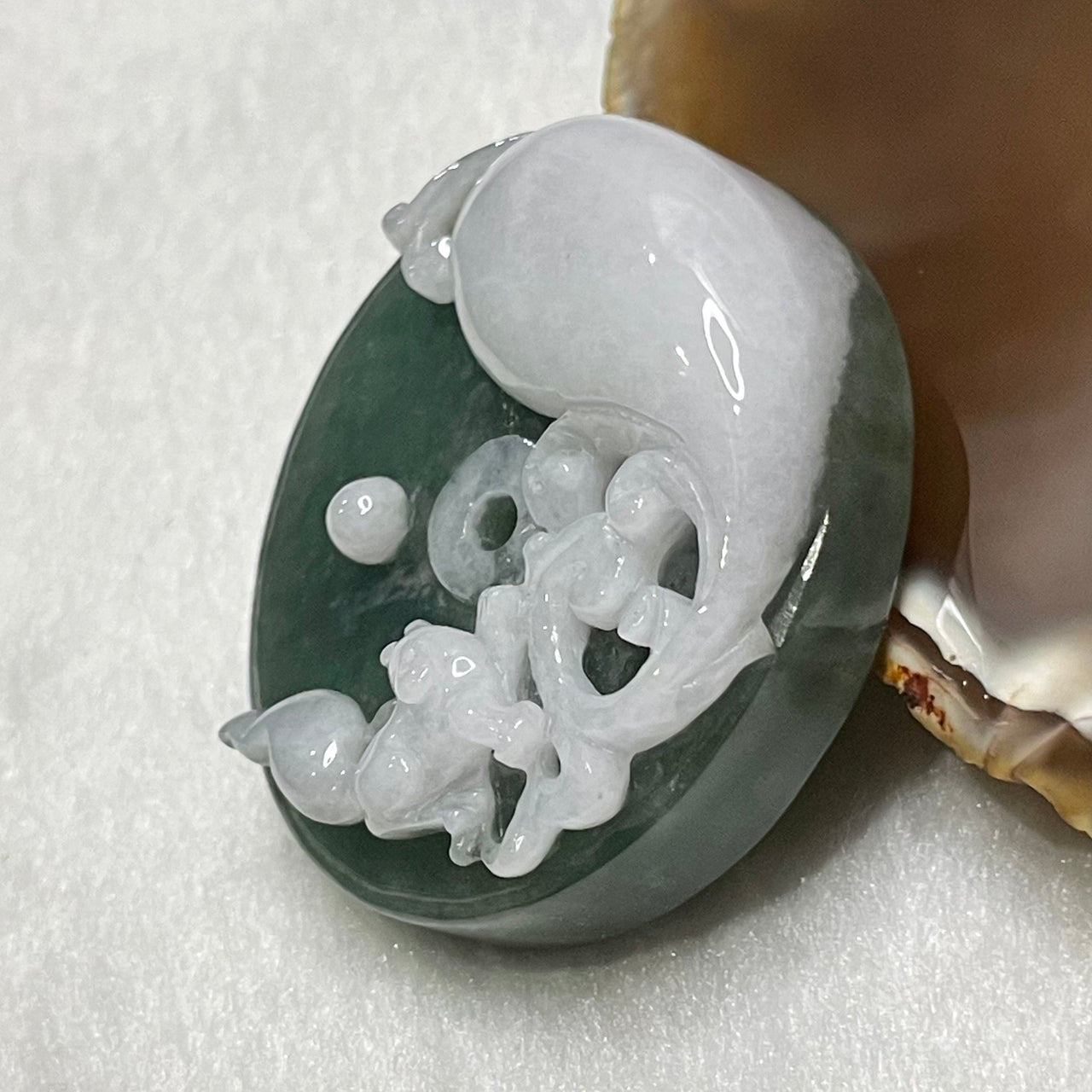 Type A Green Jade Jadeite 袋袋有钱 Pendant - 51.91g 44.8 by 44.8 by 13.6mm - Huangs Jadeite and Jewelry Pte Ltd