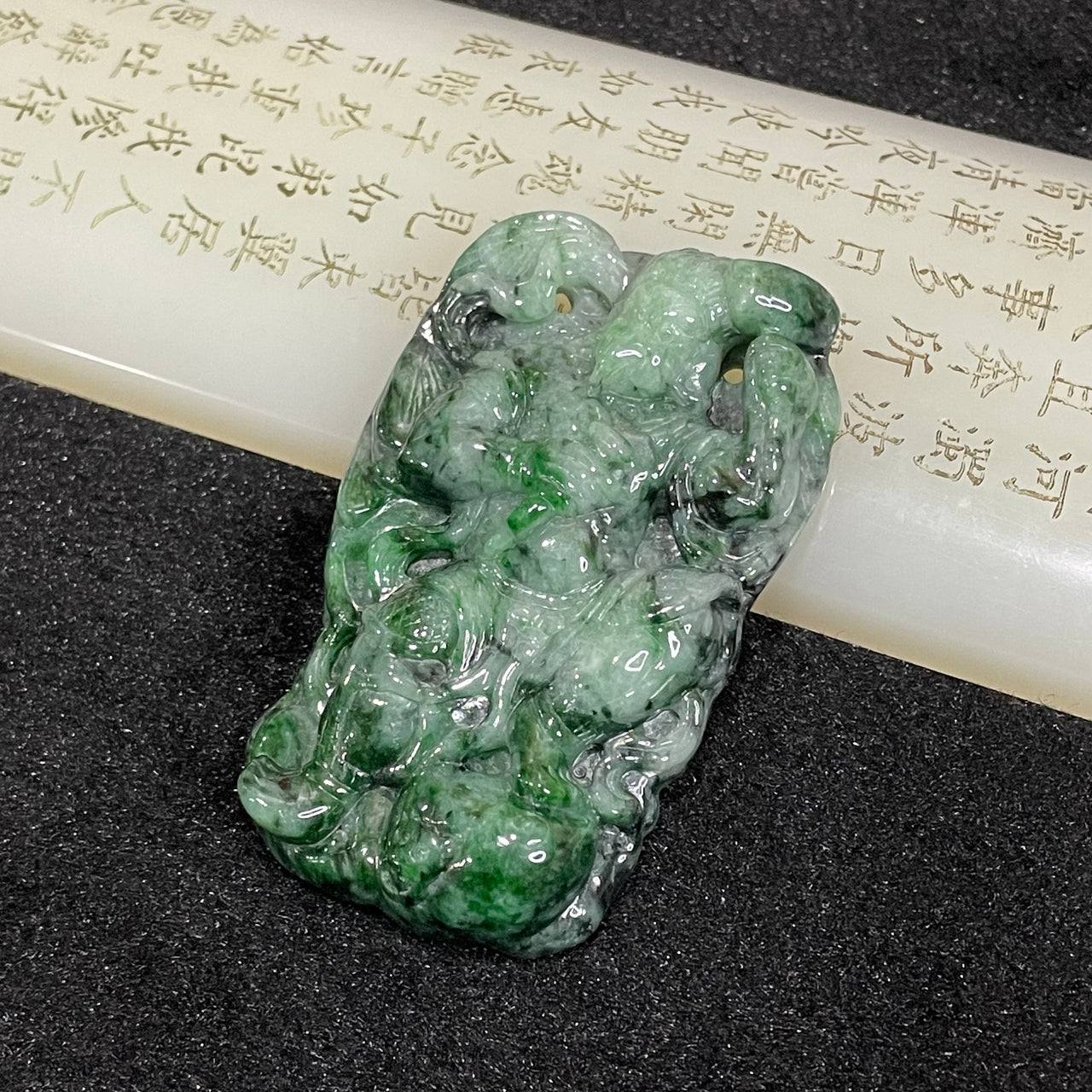 Type A Spicy Green Thunder God 雷公 Jade Jadeite Pendant - 81.57g 71.2 by 44.5 by 15.3mm - Huangs Jadeite and Jewelry Pte Ltd