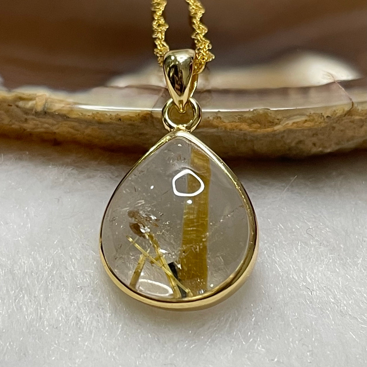 Natural Golden Rutilated Quartz 钛金 925 Silver Pendant & Chain 3.29g 22.9 by 13.6 by 5.7mm - Huangs Jadeite and Jewelry Pte Ltd