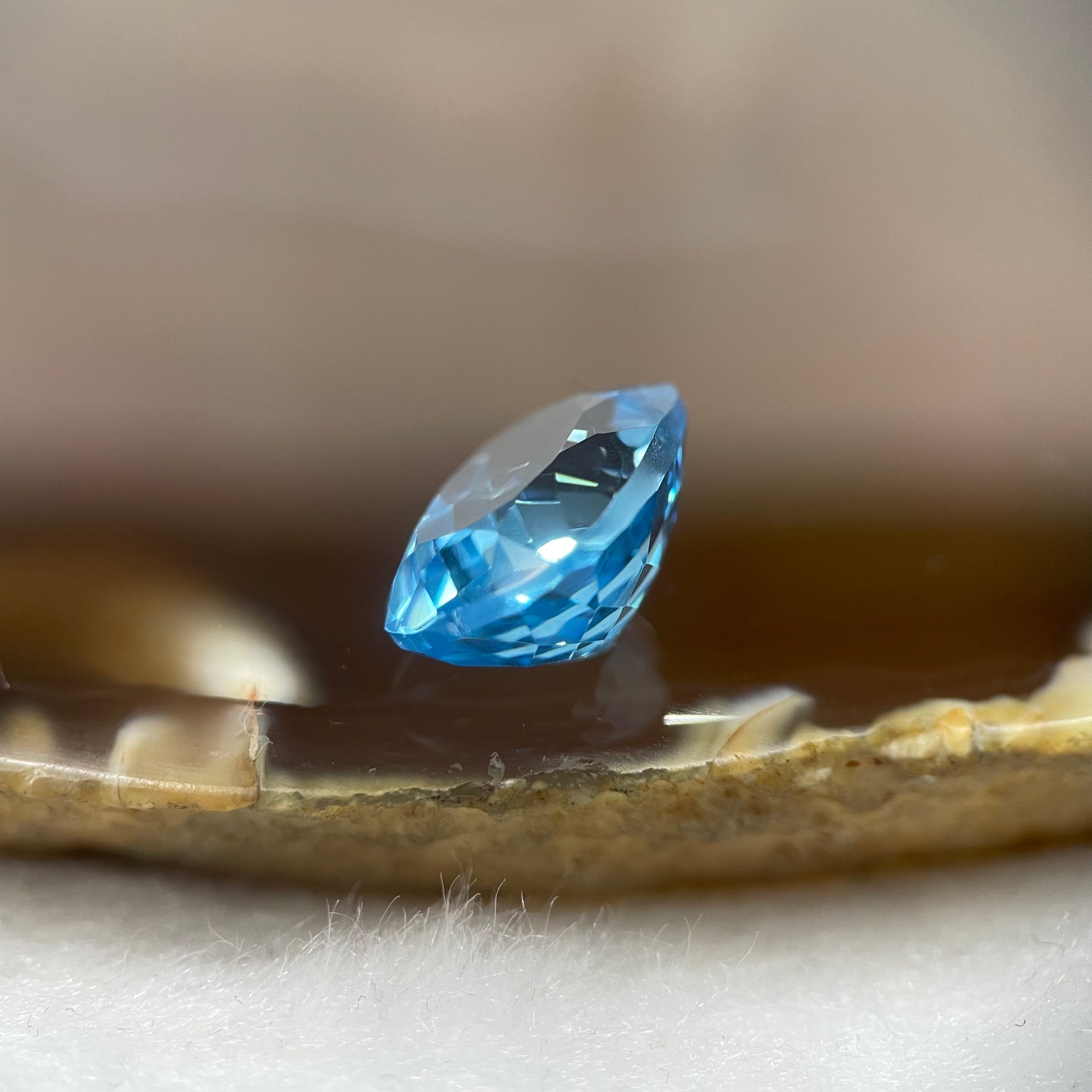 Natural Sky Blue Topaz 8.60 carats 13.2 by 10.3 by 7.1mm - Huangs Jadeite and Jewelry Pte Ltd