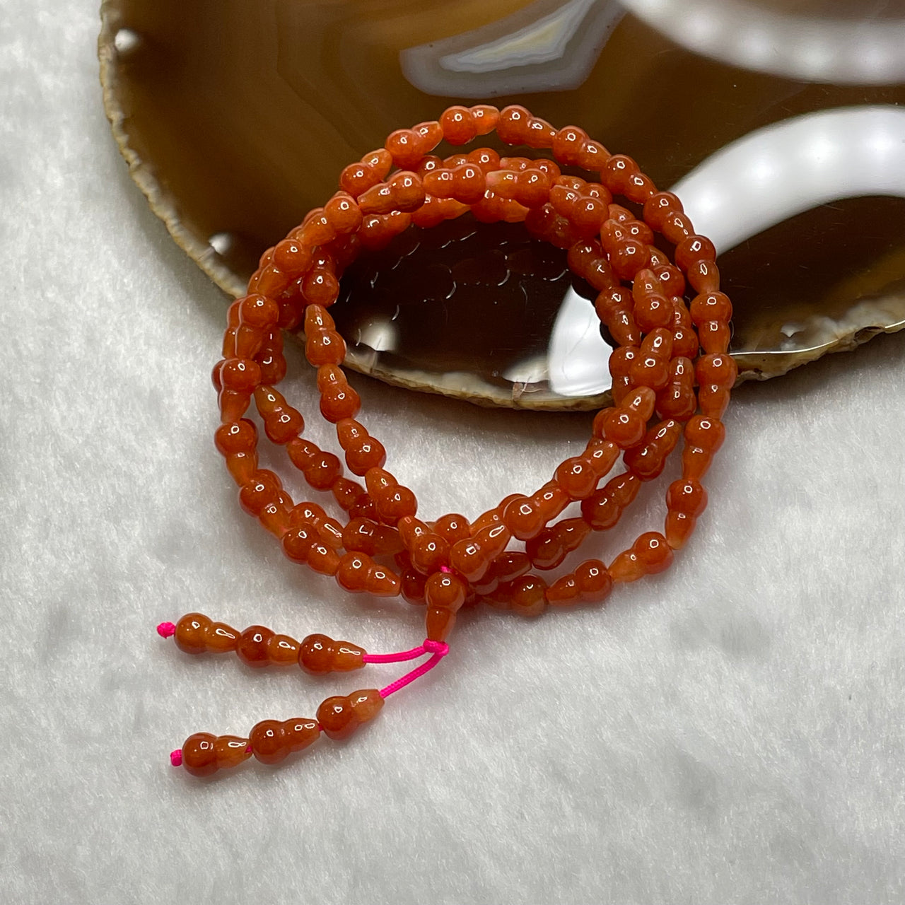 Type A Red Jade Jadeite Hulu Necklace 30.81g 8.4 by 5.2mm/Hulu 89 Pieces - Huangs Jadeite and Jewelry Pte Ltd