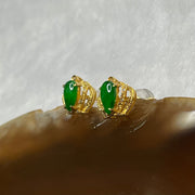 Type A Green Jade Jadeite Crown Earrings 18k Yellow Gold 1.62g 8.3 by 9.2 by 4.8mm - Huangs Jadeite and Jewelry Pte Ltd