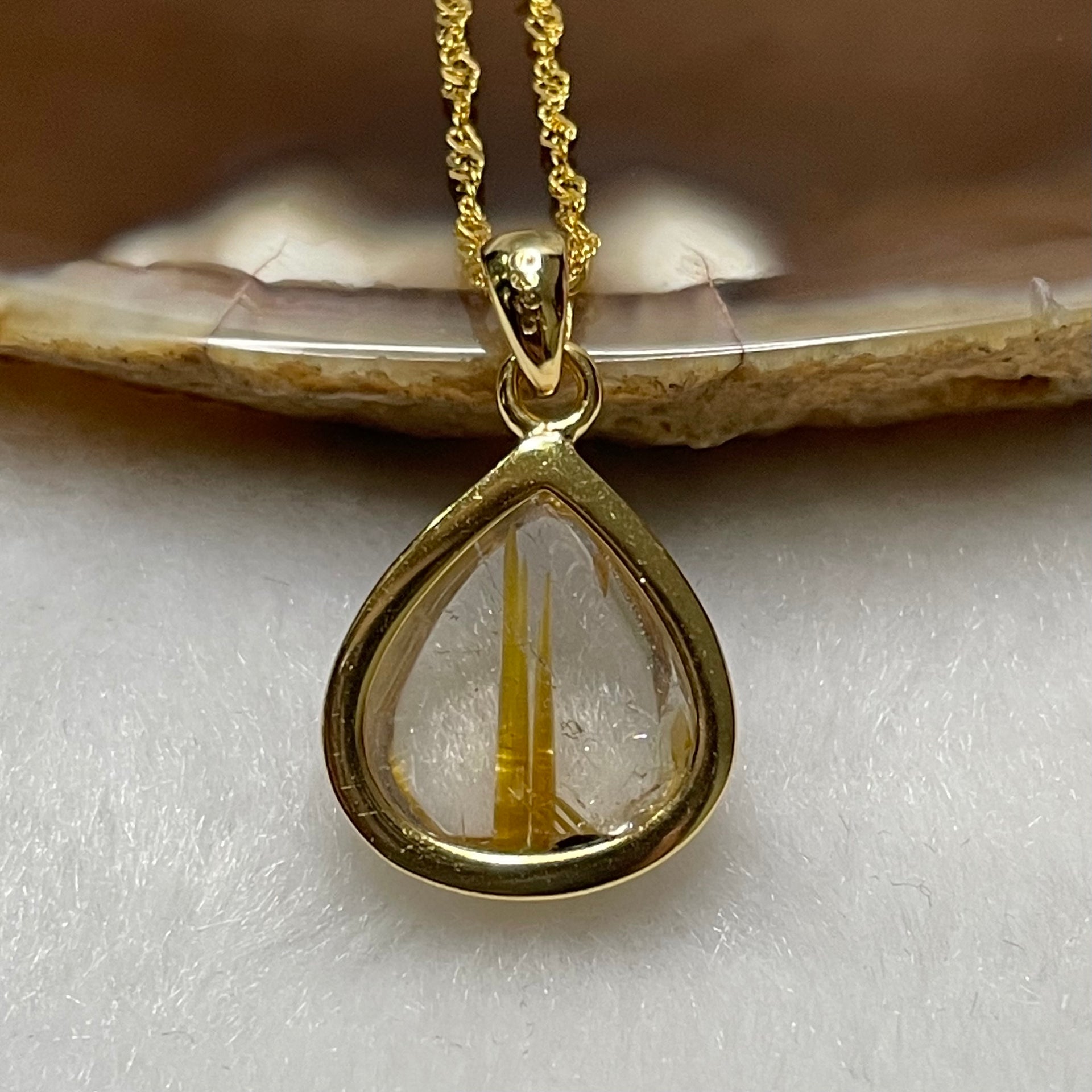 Natural Golden Rutilated Quartz 钛金 925 Silver Pendant & Chain 3.24g 22.1 by 13.5 by 6.3mm - Huangs Jadeite and Jewelry Pte Ltd